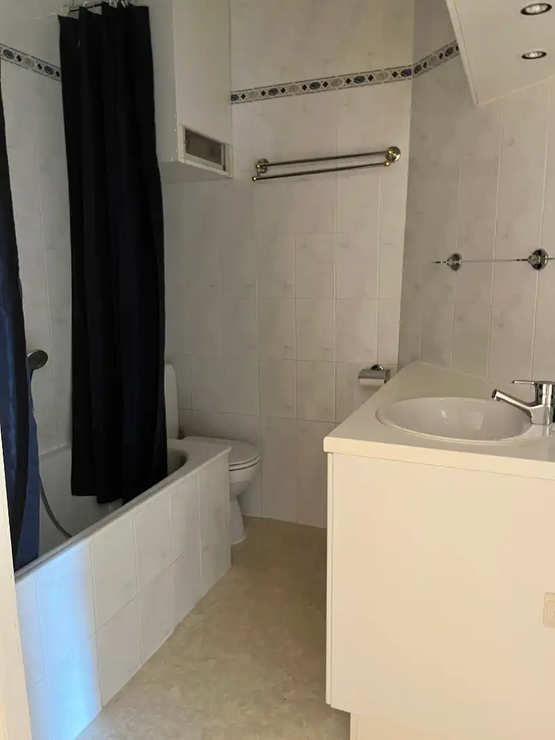CHARMANTE KOPPELWONING OP UITSTEKENDE LOCATIE foto 13