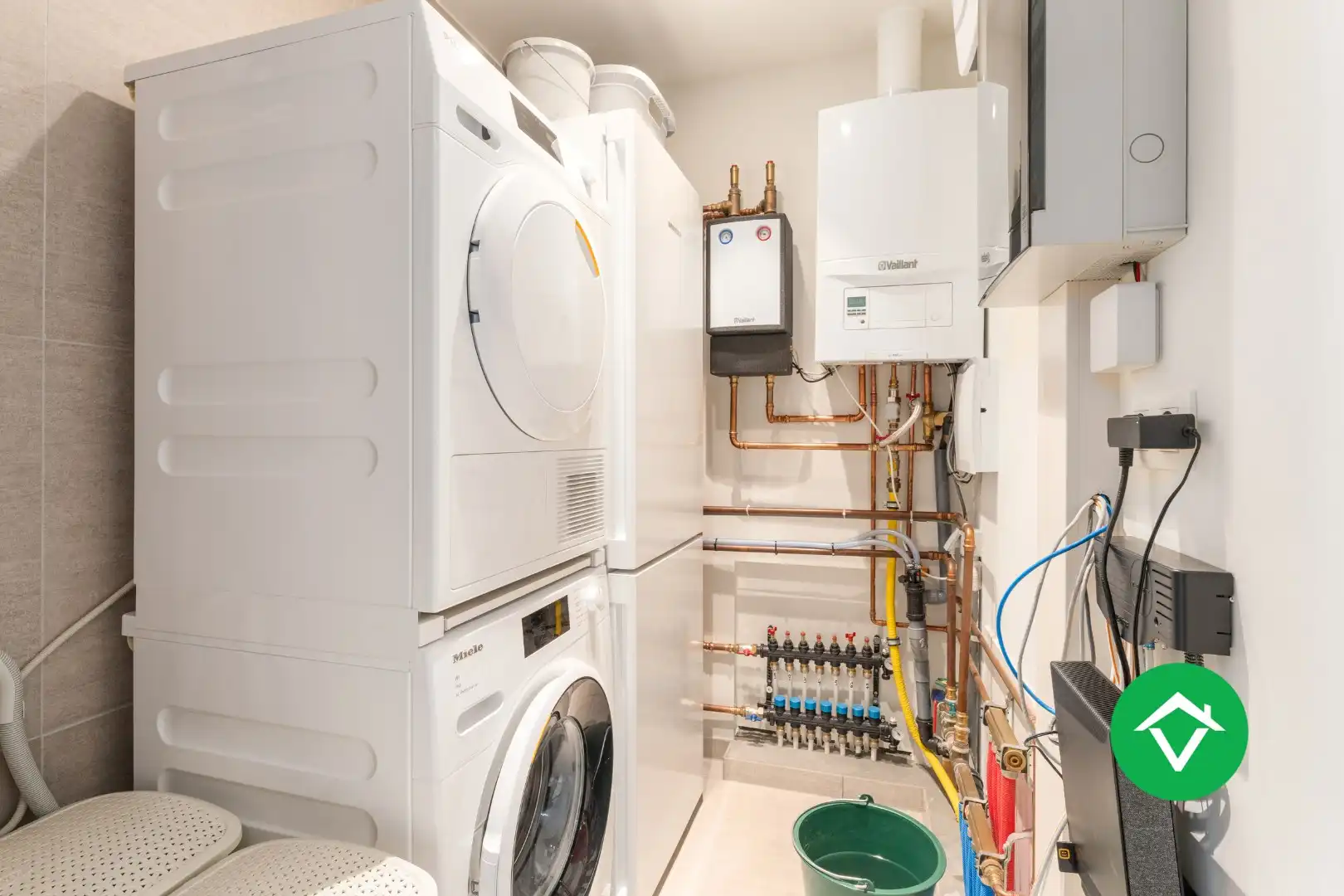 Instapklaar appartement met 2 slaapkamers en volledig ingerichte zolder te Koekelare foto 16