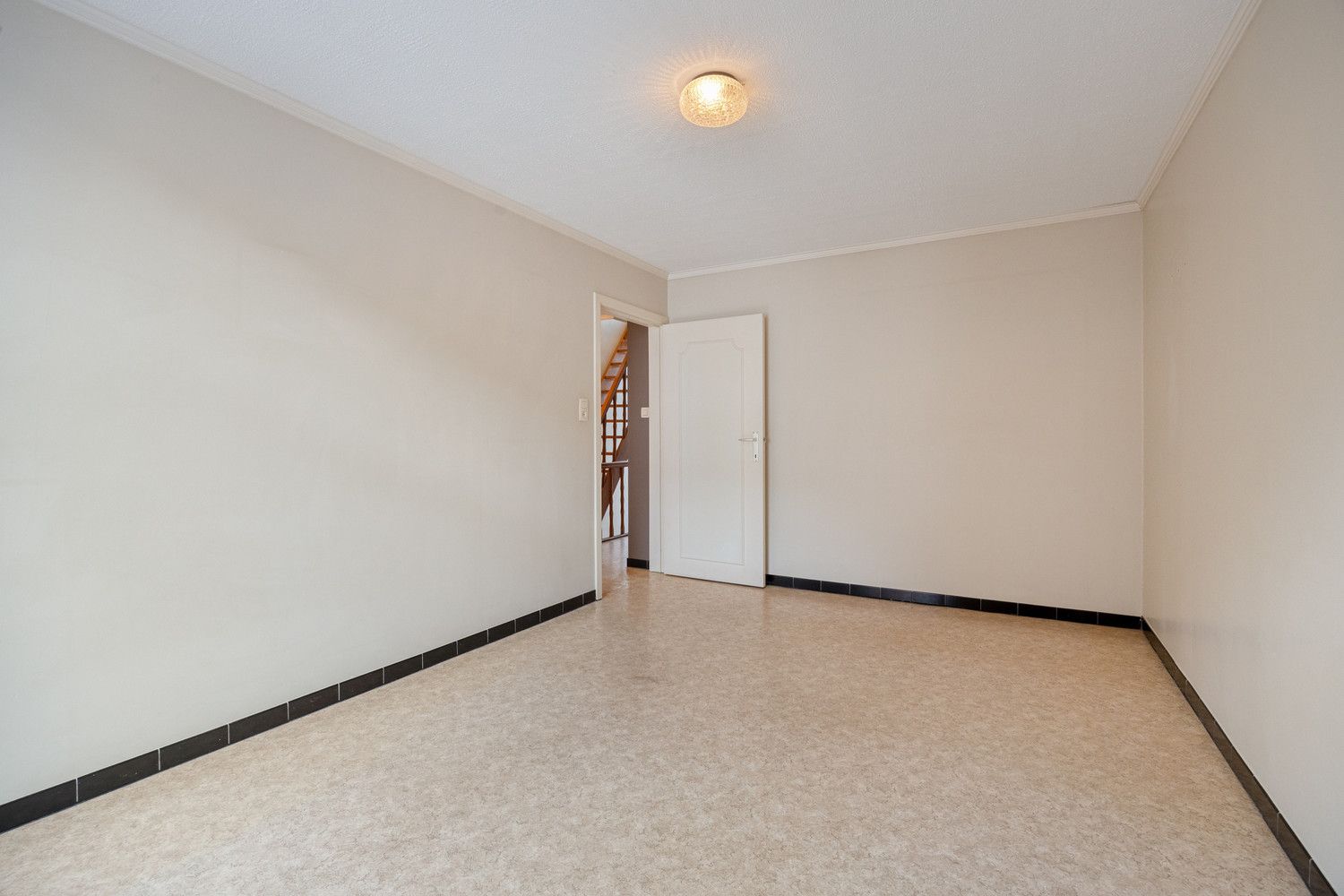 WONING MET KARAKTER IN HET CENTRUM VAN DIEST! foto 19