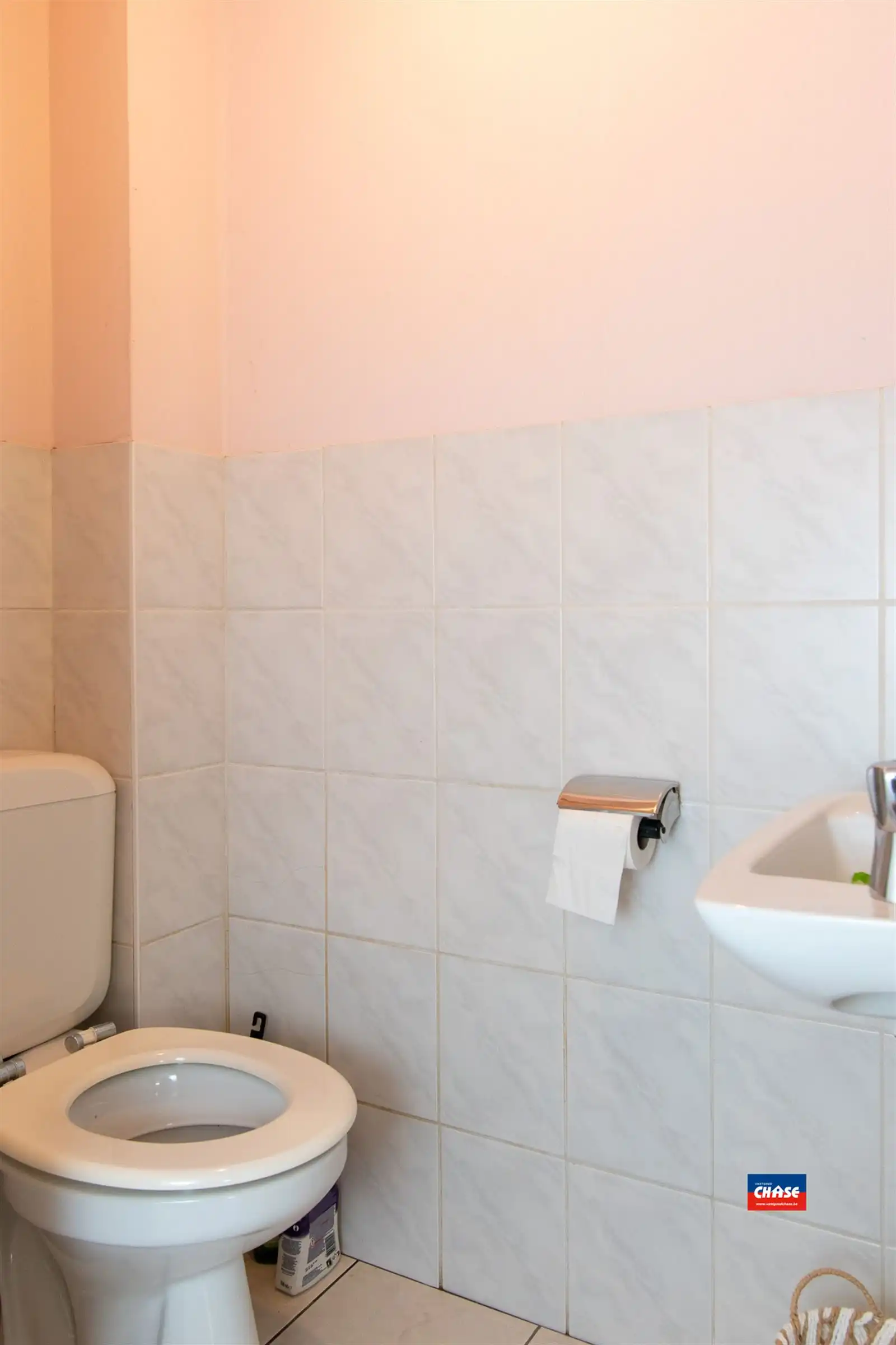 Gelijkvloersappartement met 2 slpks, tuin + garage foto 12