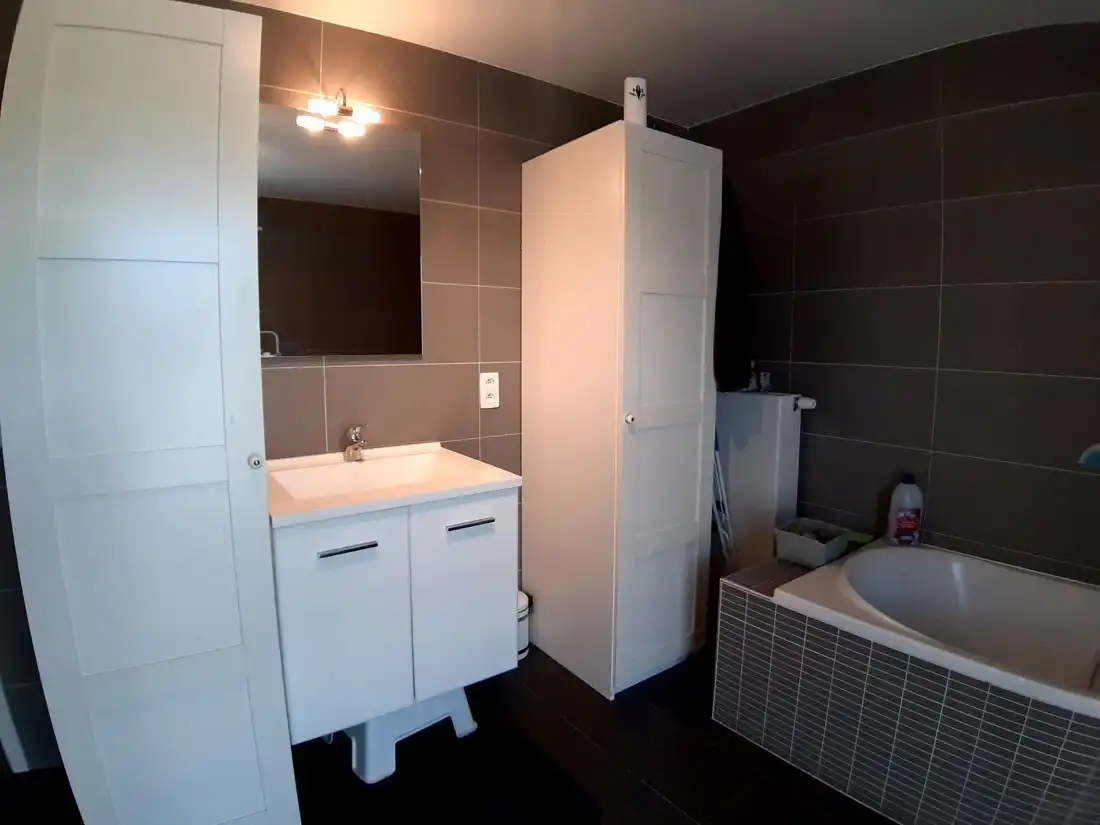 Zeer ruim drie slaapkamer appartement te Lommel foto 14