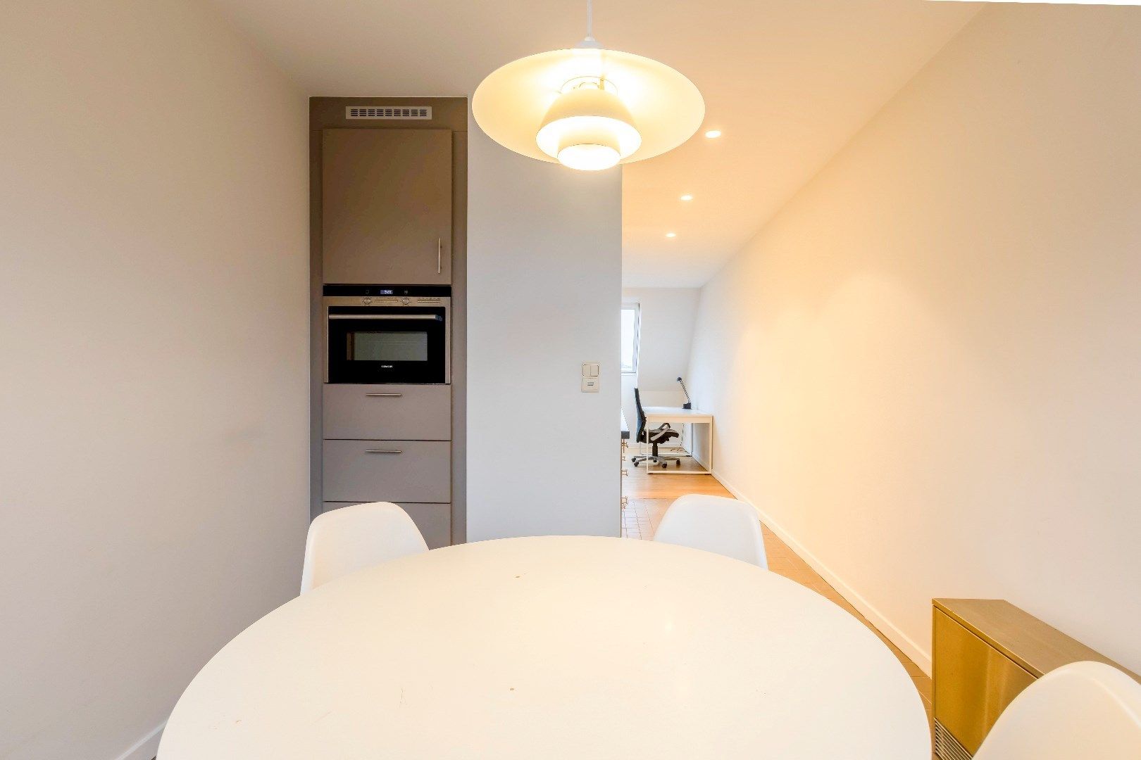 Gemeubeld duplex-appartement met terras  foto 11