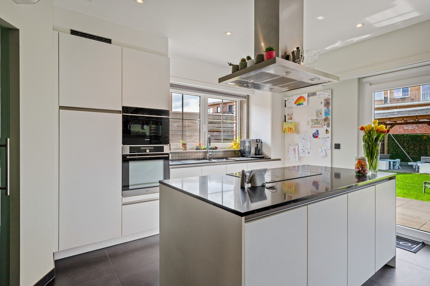 Prachtige HOB met 3 à 4 slaapkamers en ruime tuin dichtbij het centrum van Kapellen foto 6