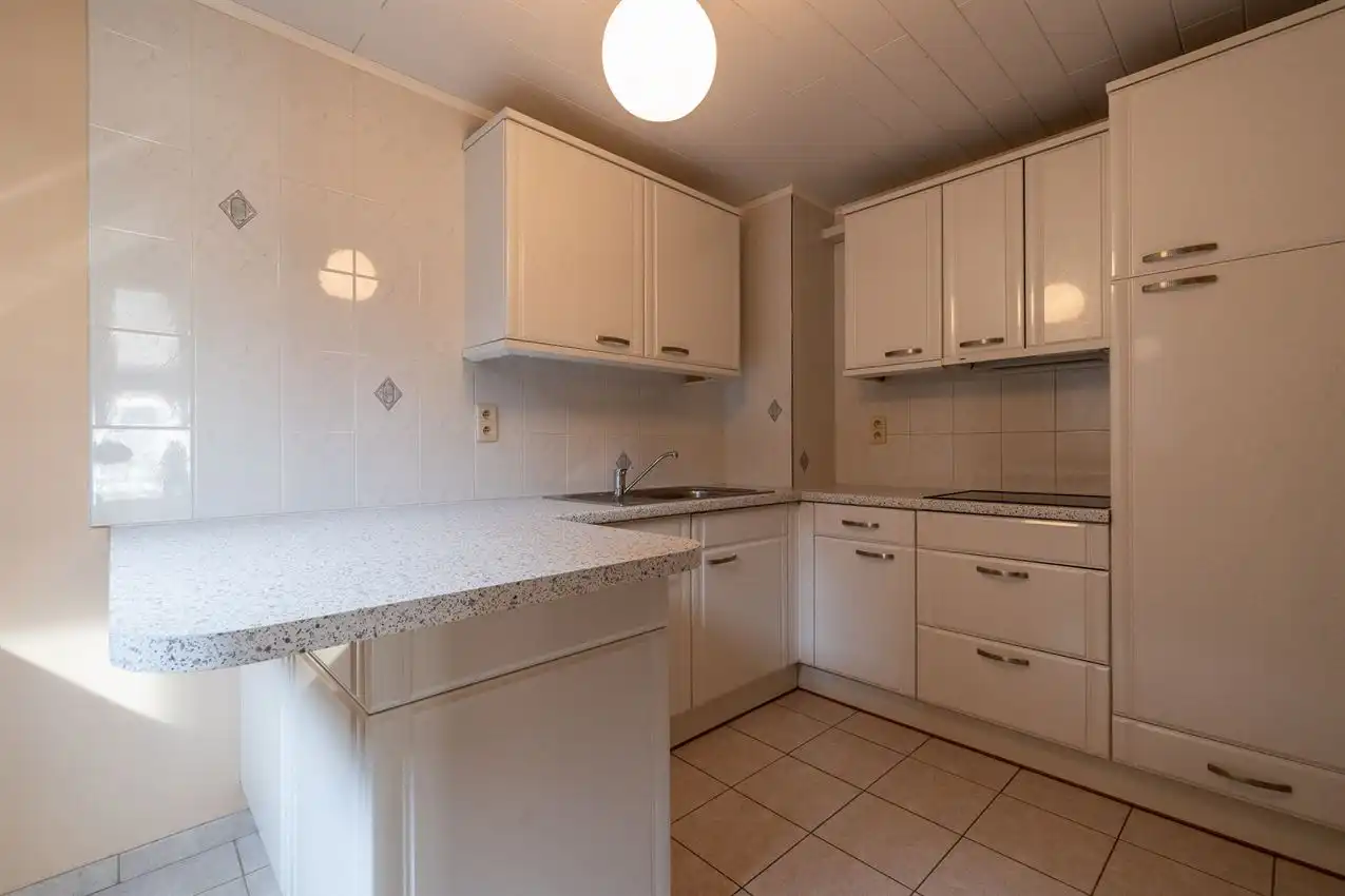 Instapklare stadswoning met inpandige garage foto 12