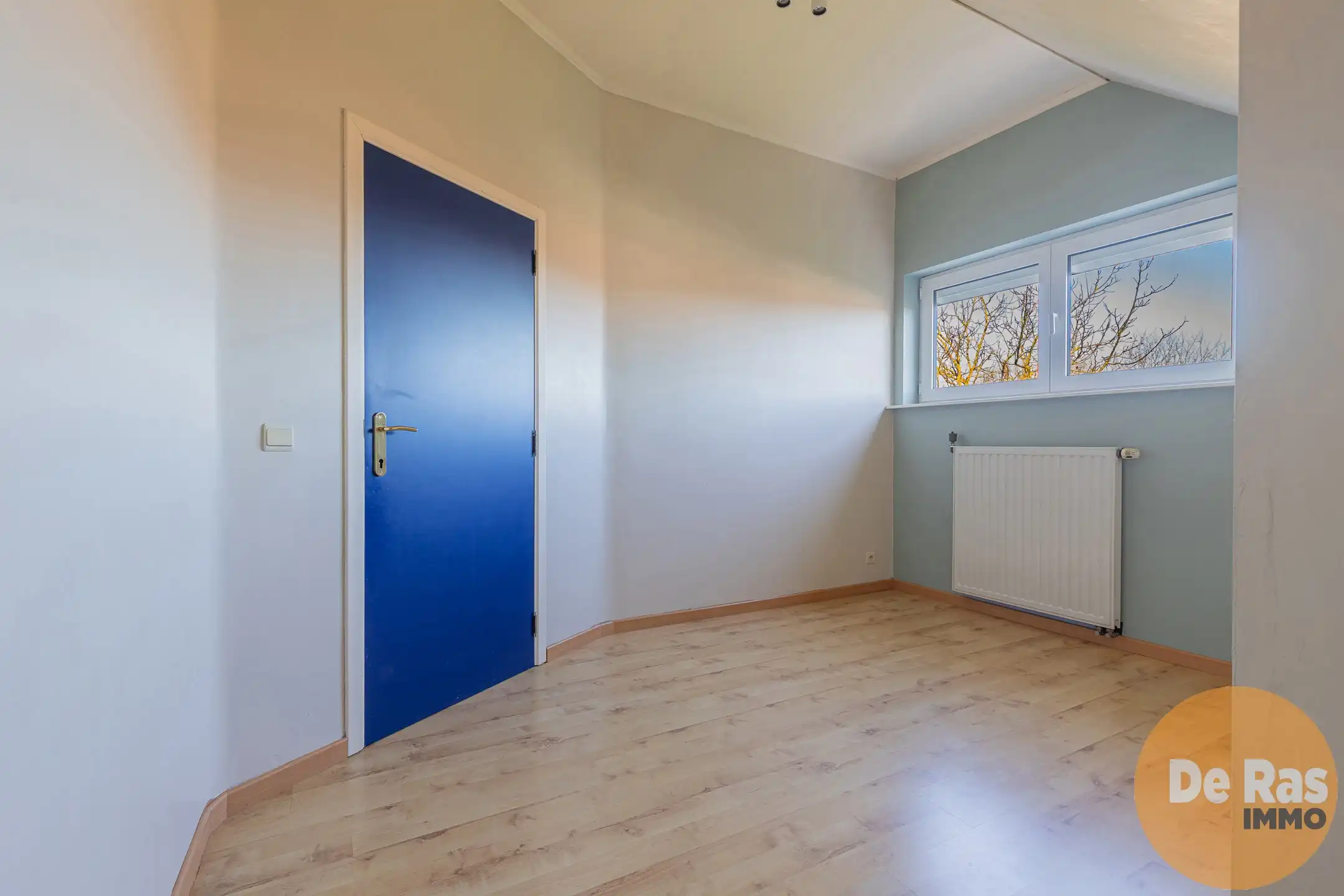 WICHELEN - Rustig gelegen instapklare woning met tuin foto 10