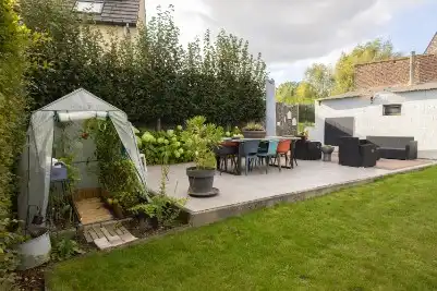 Instapklare woning met tuin in landelijk kader foto 11