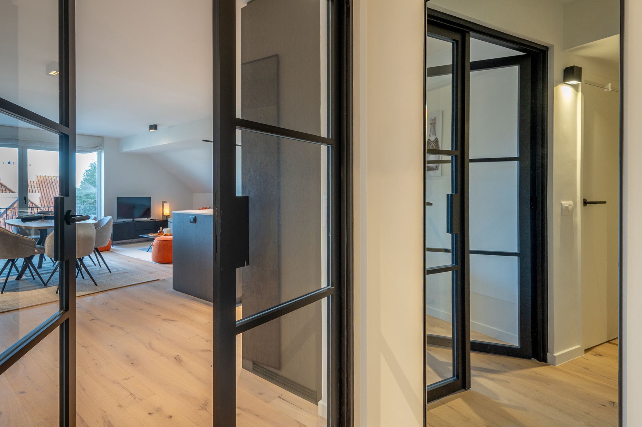 Gerenoveerd appartement in charmante residentie in het Zoute foto 12