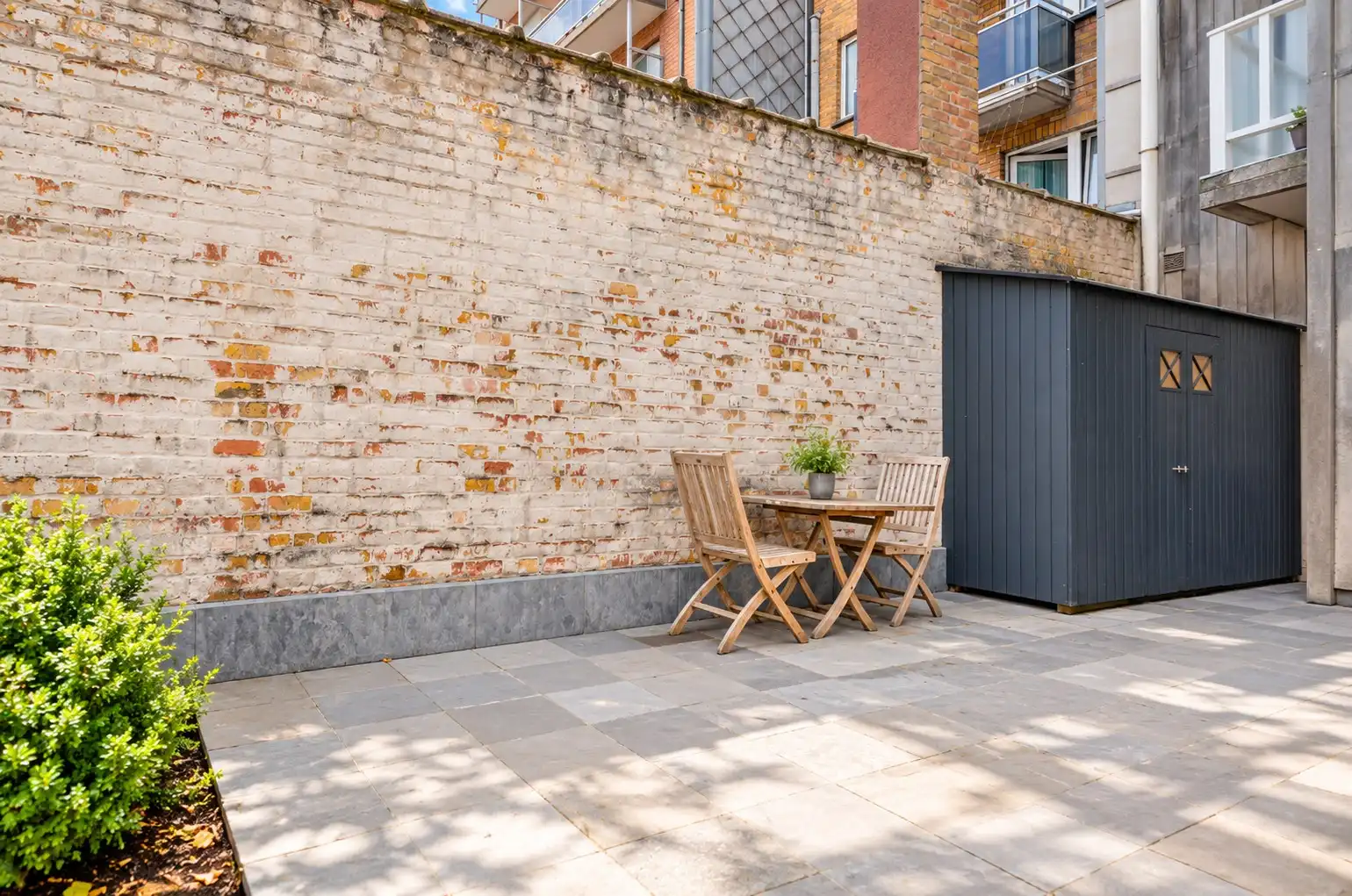 Aangenaam, perfect onderhouden appartement met een ruim terras. foto 32