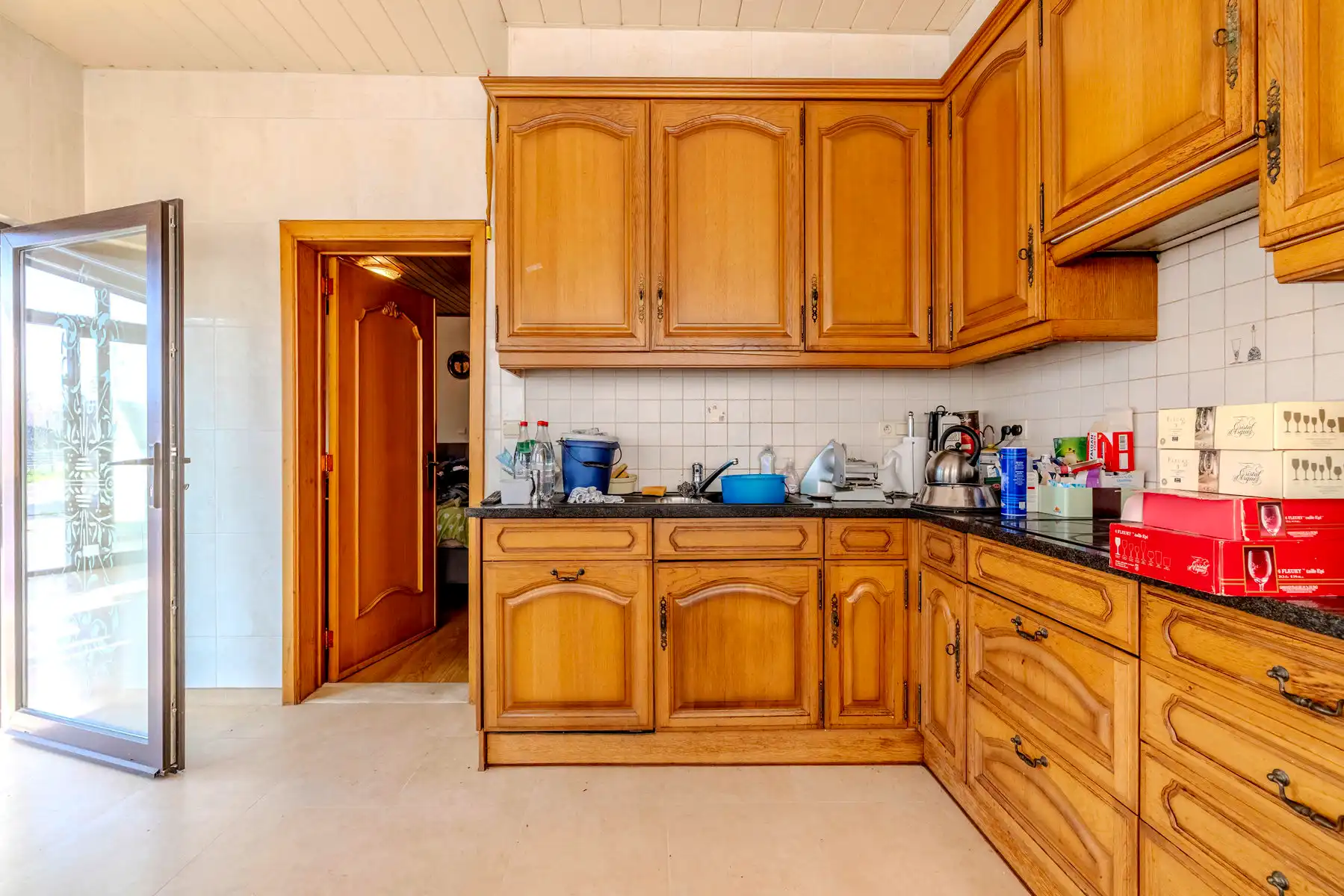 Te renoveren woning met 4 slaapkamers in Lier foto 7