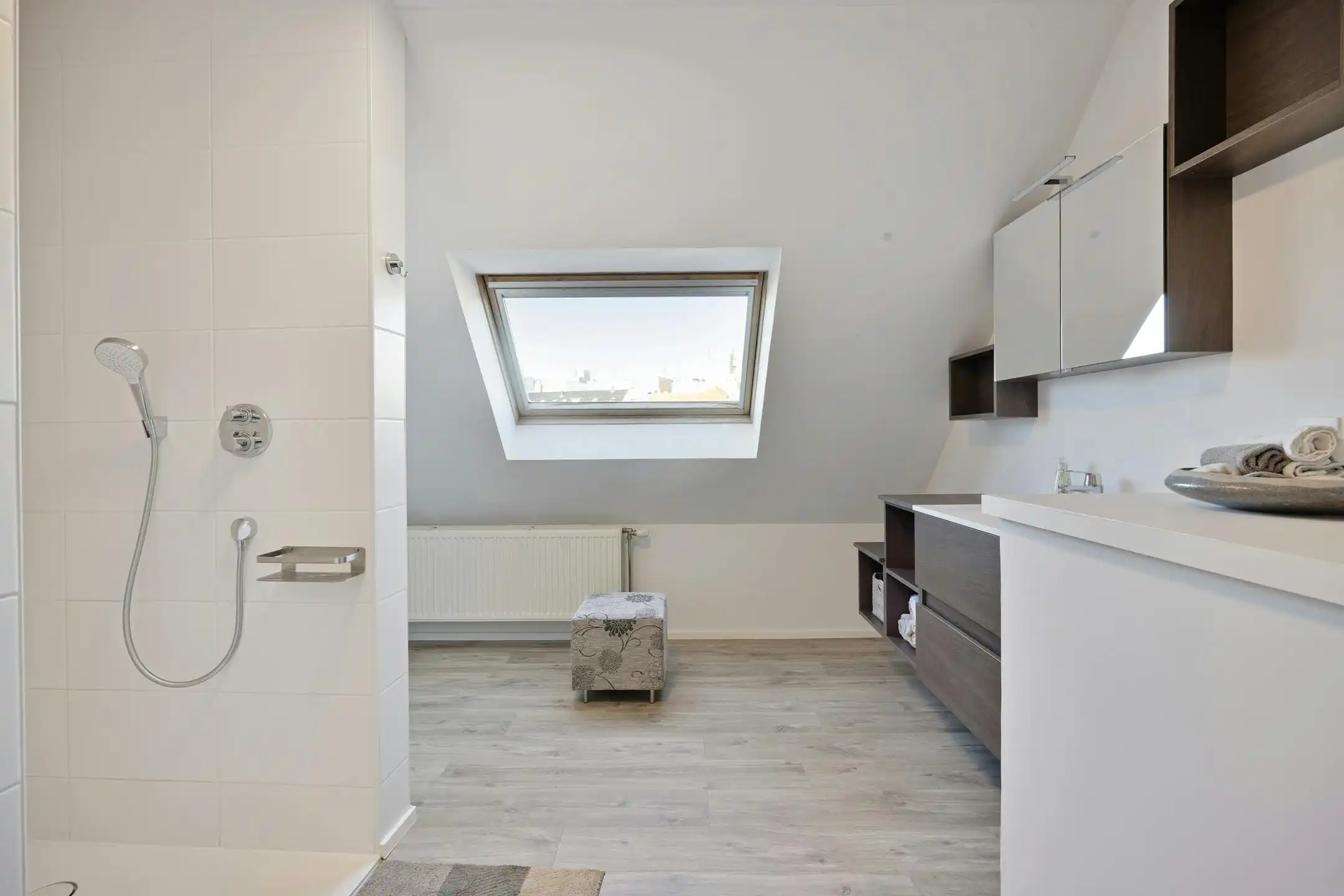 Lichtrijk duplex appartement te koop in Blankenberge foto 9