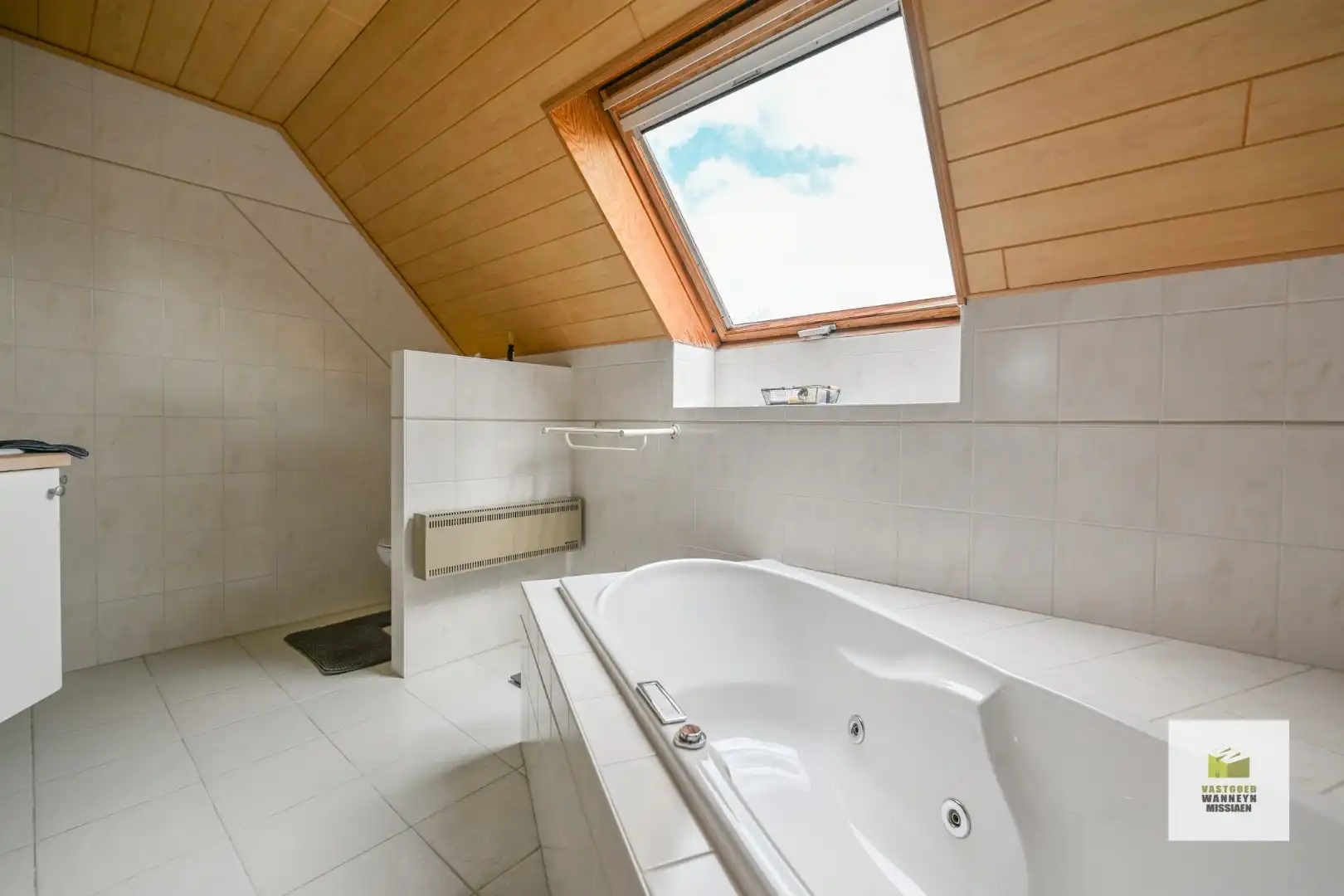 Ruime bedrijfswoning op perceel van 2.519m2 en mogelijkheid tot bouwen loods foto 22