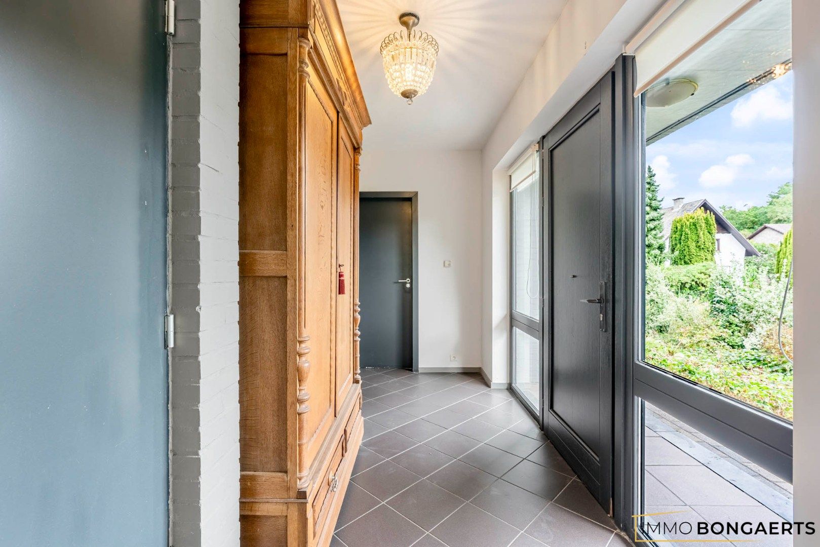 Rustig gelegen woning met 4 slaapkamers foto 16