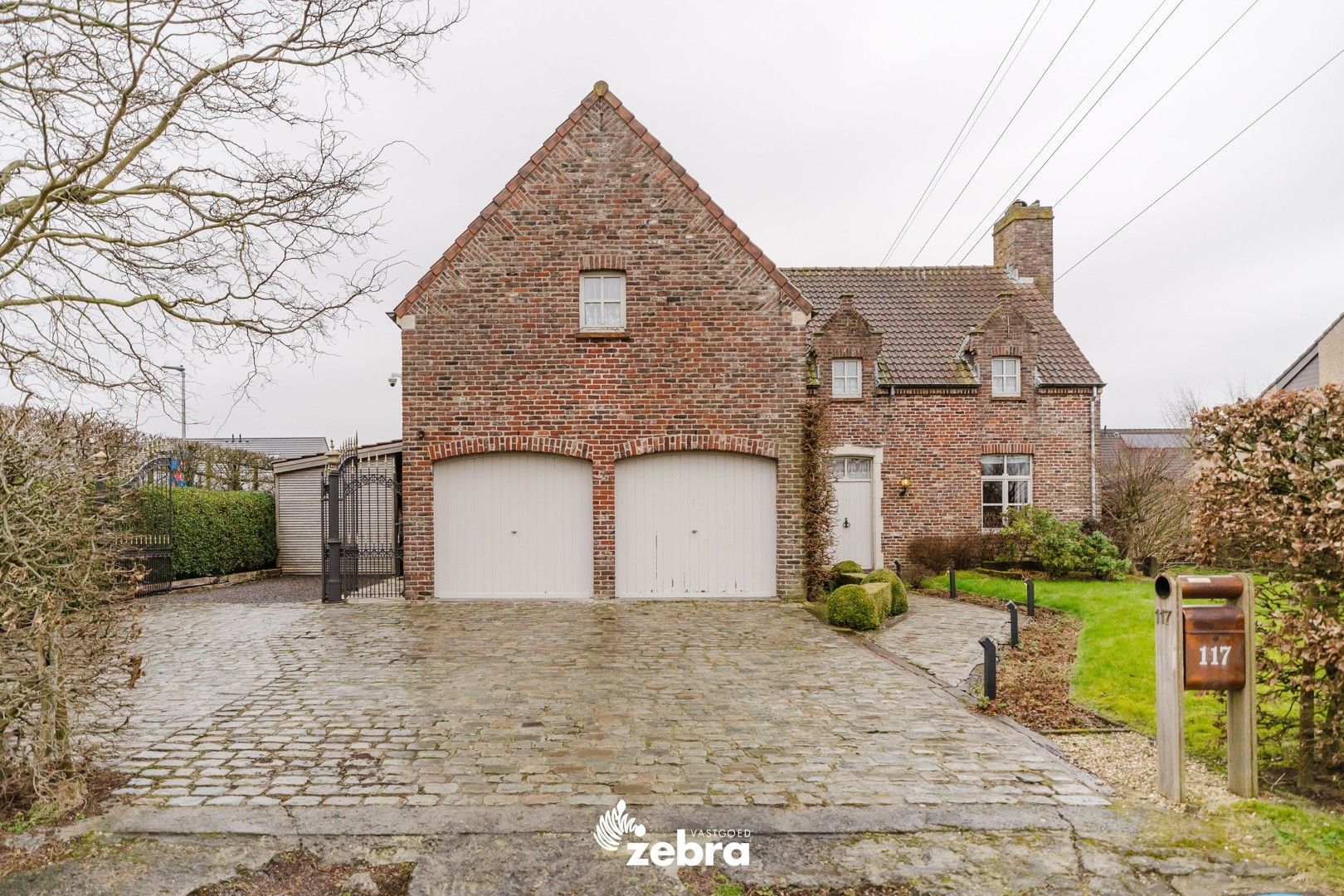 Prachtige charmante villa op een toplocatie te Rumbeke! foto 3