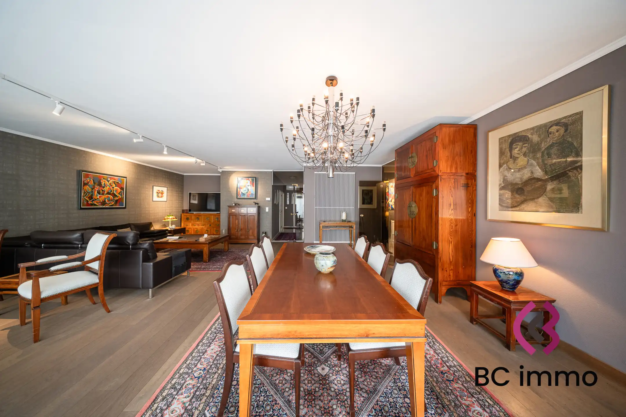 Exclusief appartement met 3 slaapkamers in hartje Hasselt foto 7