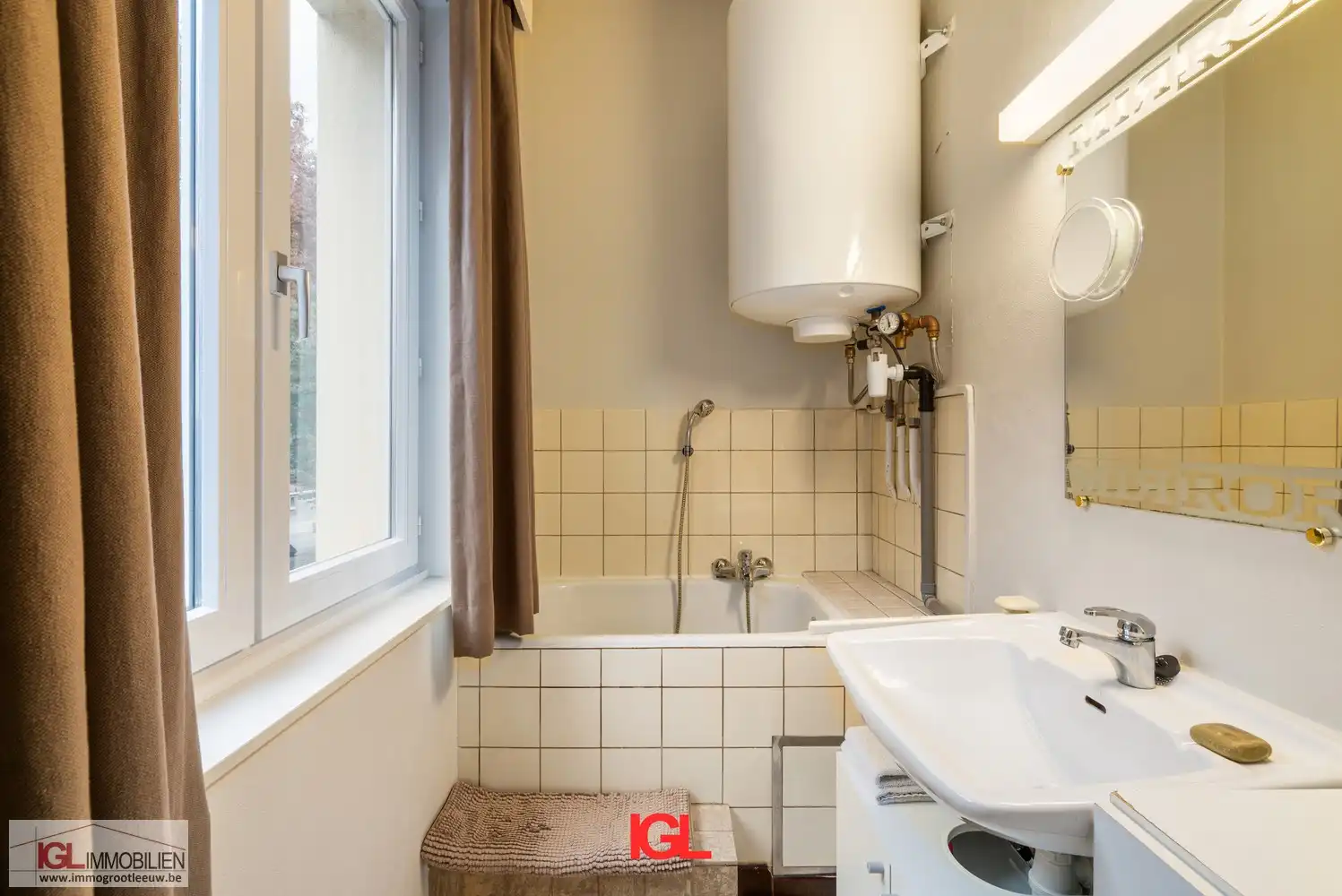 Instapklare gezinswoning met garage, tuin en terras in een rustige straat van Anderlecht foto 7