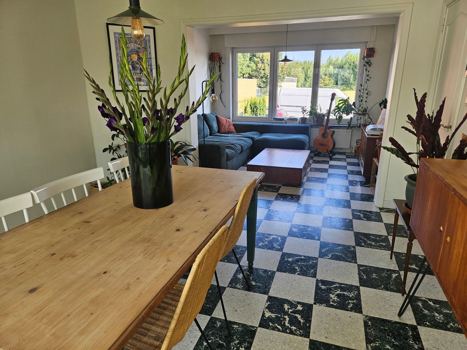 Mooie burgerwoning met tuin ! foto 6