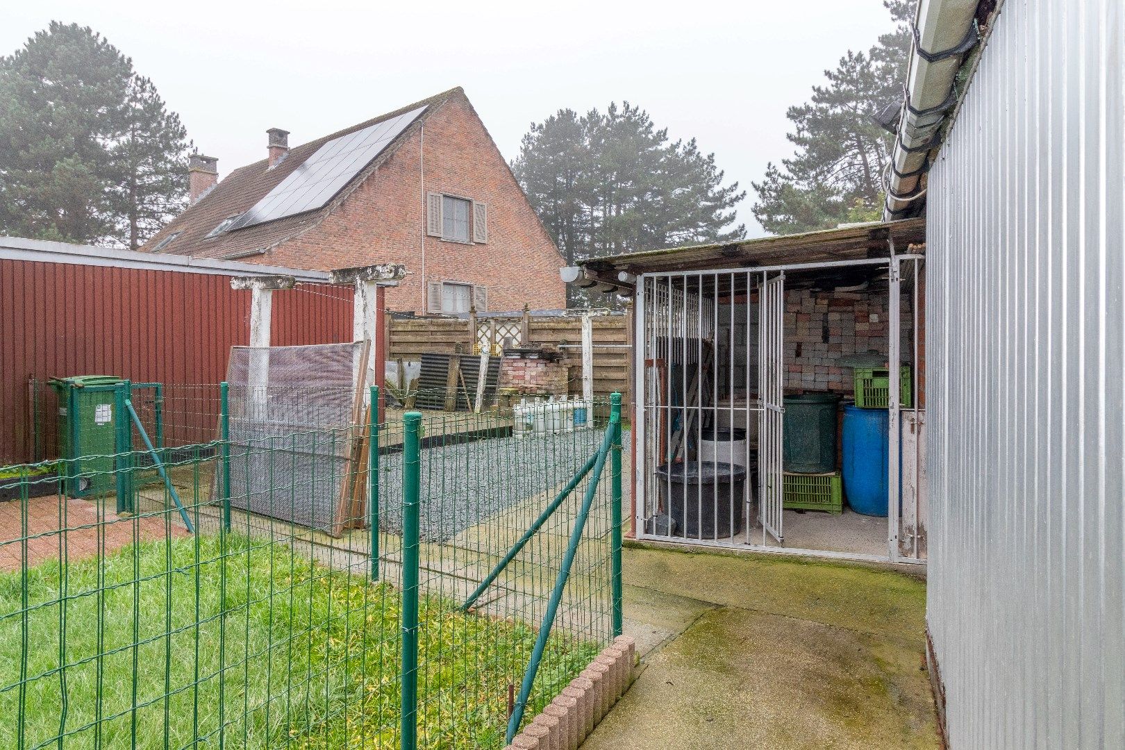 Te renoveren woning te Meerbeke foto 19
