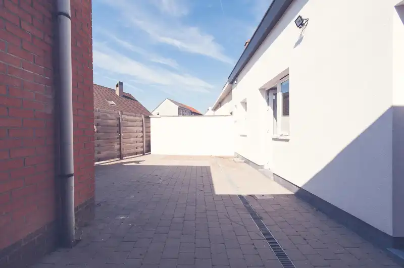 --- NIEUW --- Ruime, volledig gerenoveerde woning (±164m²) met 4 slaapkamers foto 11