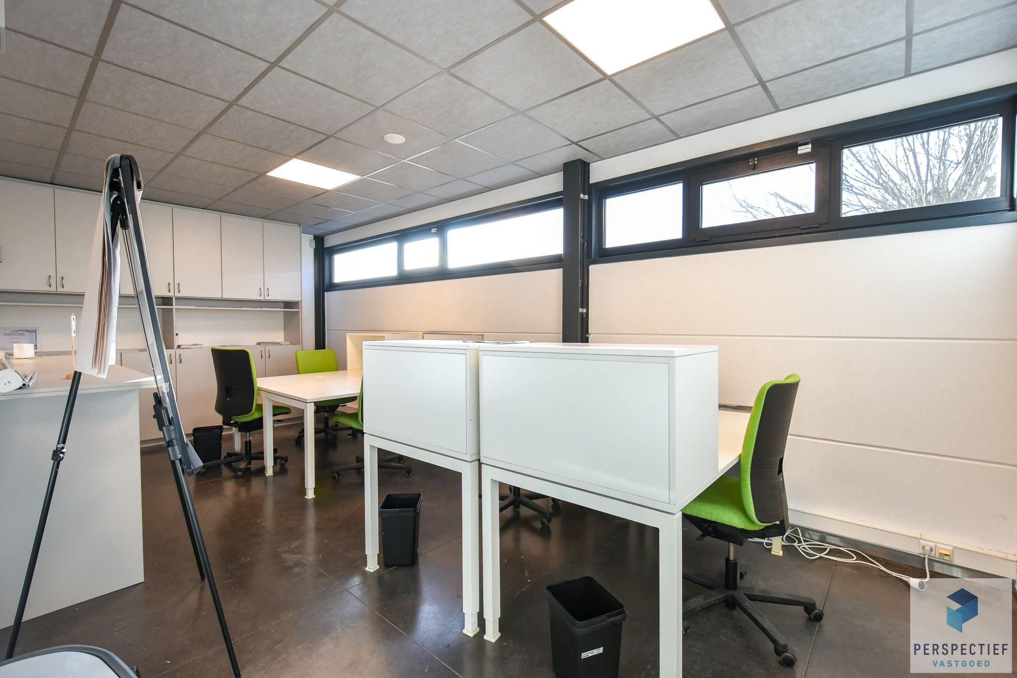 Uiterst goed gelegen polyvalente bedrijfsgebouw met 11 kantoorruimtes en een bruikbare vloeroppervlakte van 685m² foto 18