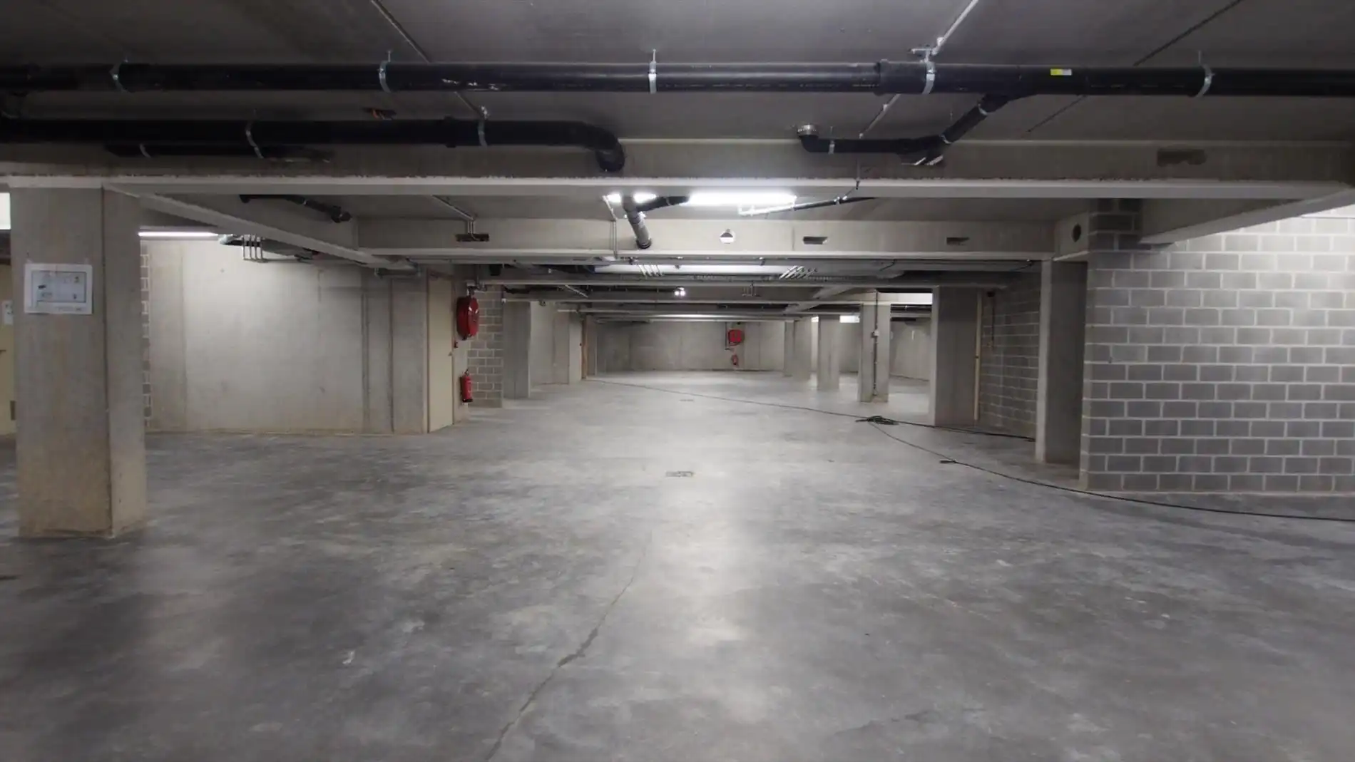 Autostaanplaats foto 2