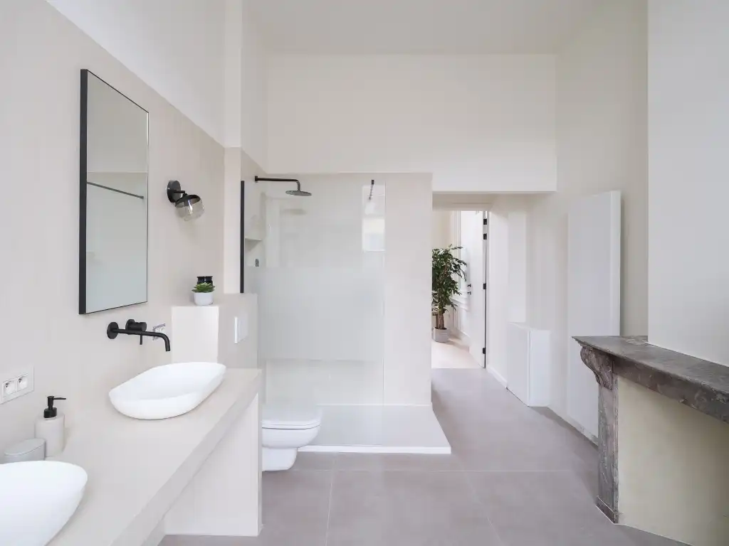 Luxueus appartement met groot volume en terras op toplocatie aan de Sint-Michielskerk foto 12
