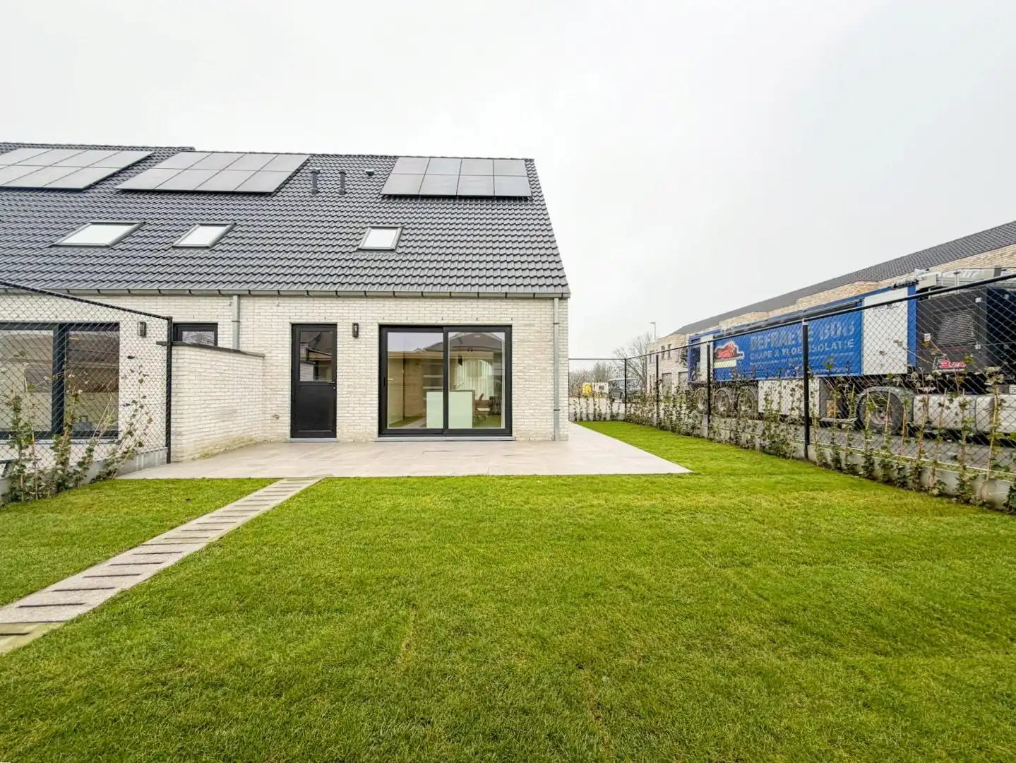 Prachtige instapklare nieuwbouwwoning, energiezuinig, Torhout. foto 4