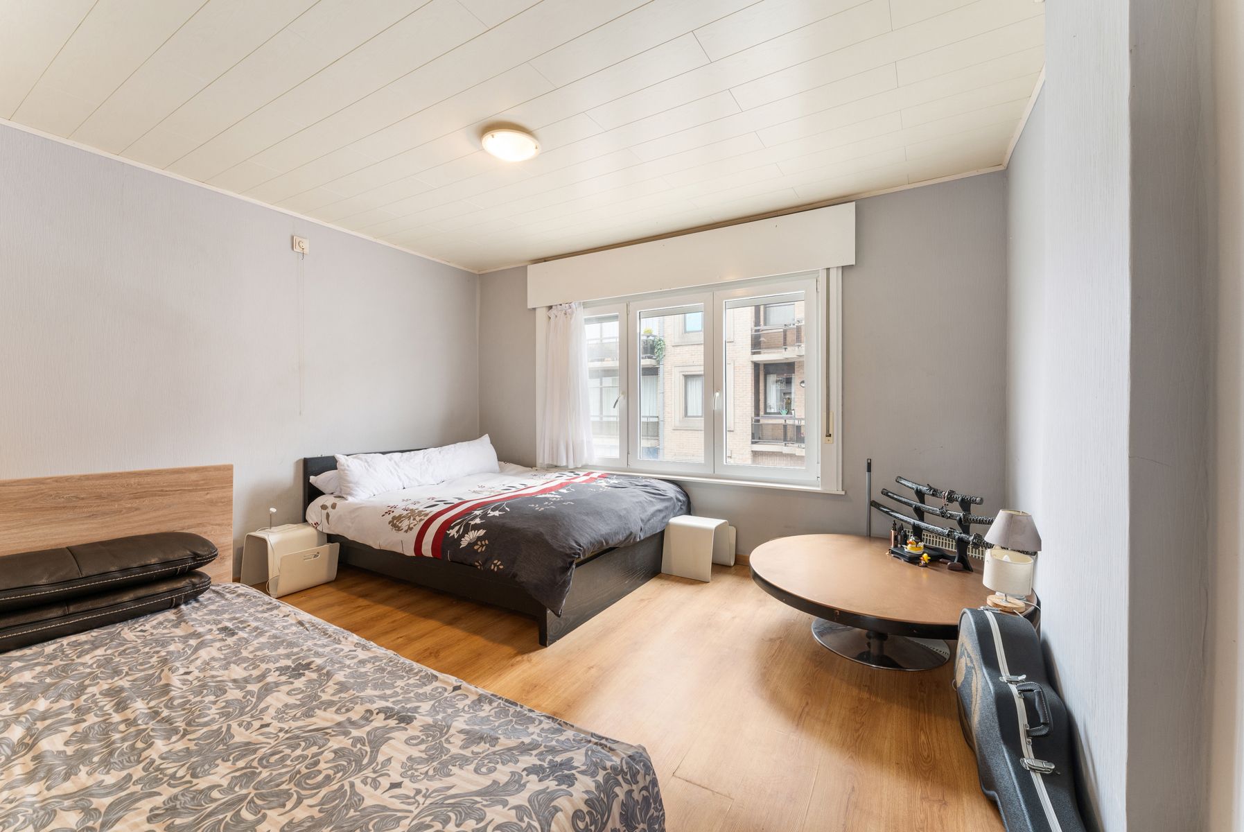 Centraal gelegen woning met afzonderlijke garage foto 10