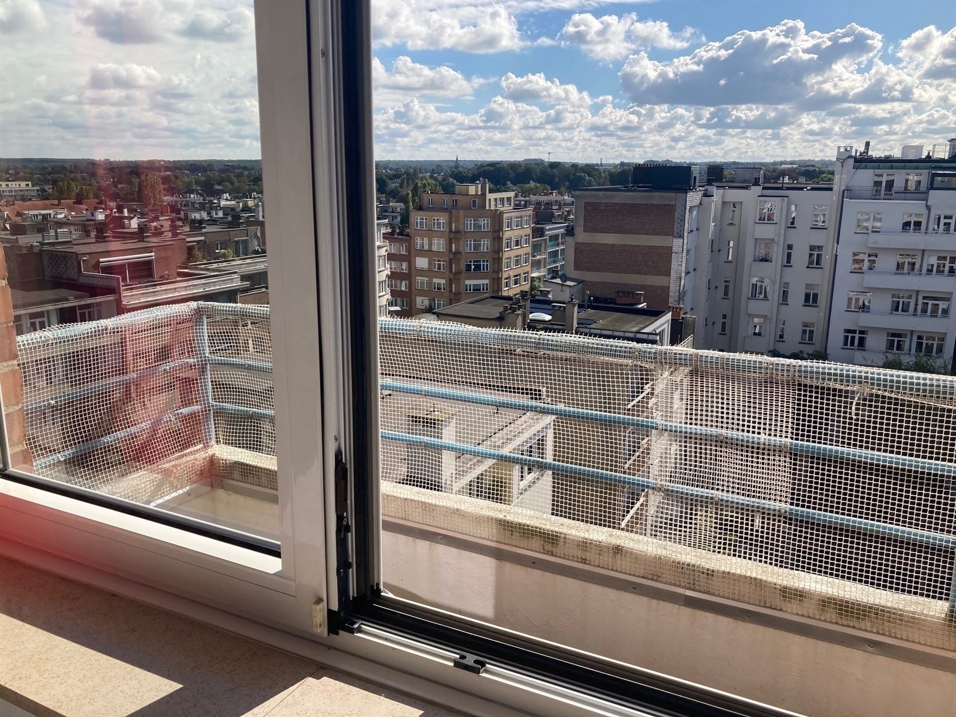 Lichtrijk appartement met 2 slaapkamers en terrassen op de 7e verdieping van een prachtig gebouw foto 17