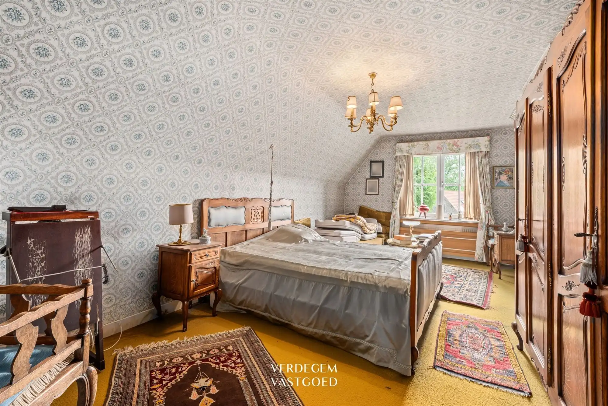 Klassevolle villa in weelderige tuin foto 18