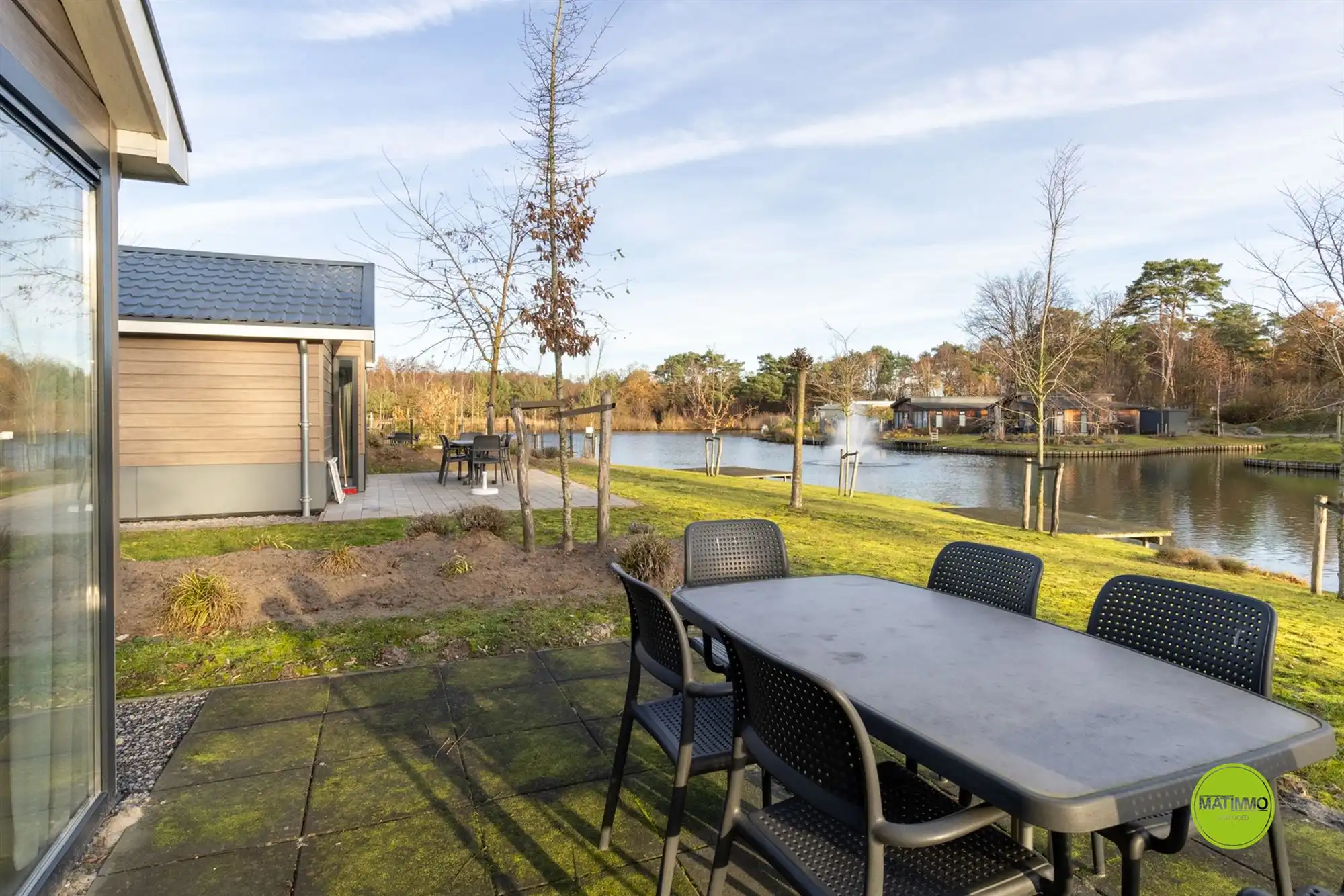 Gezellig vakantiehuis aan het water te EuroParcs Mol foto {{pictureIndex}}