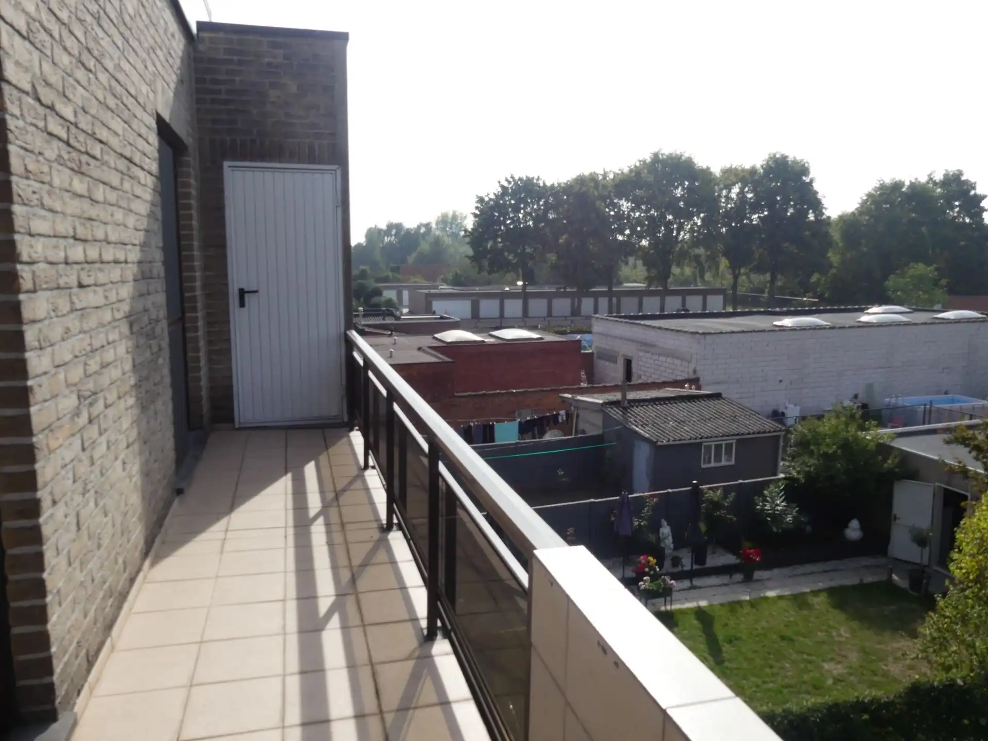 Centraal gelegen appartement met garage en terras! foto 12