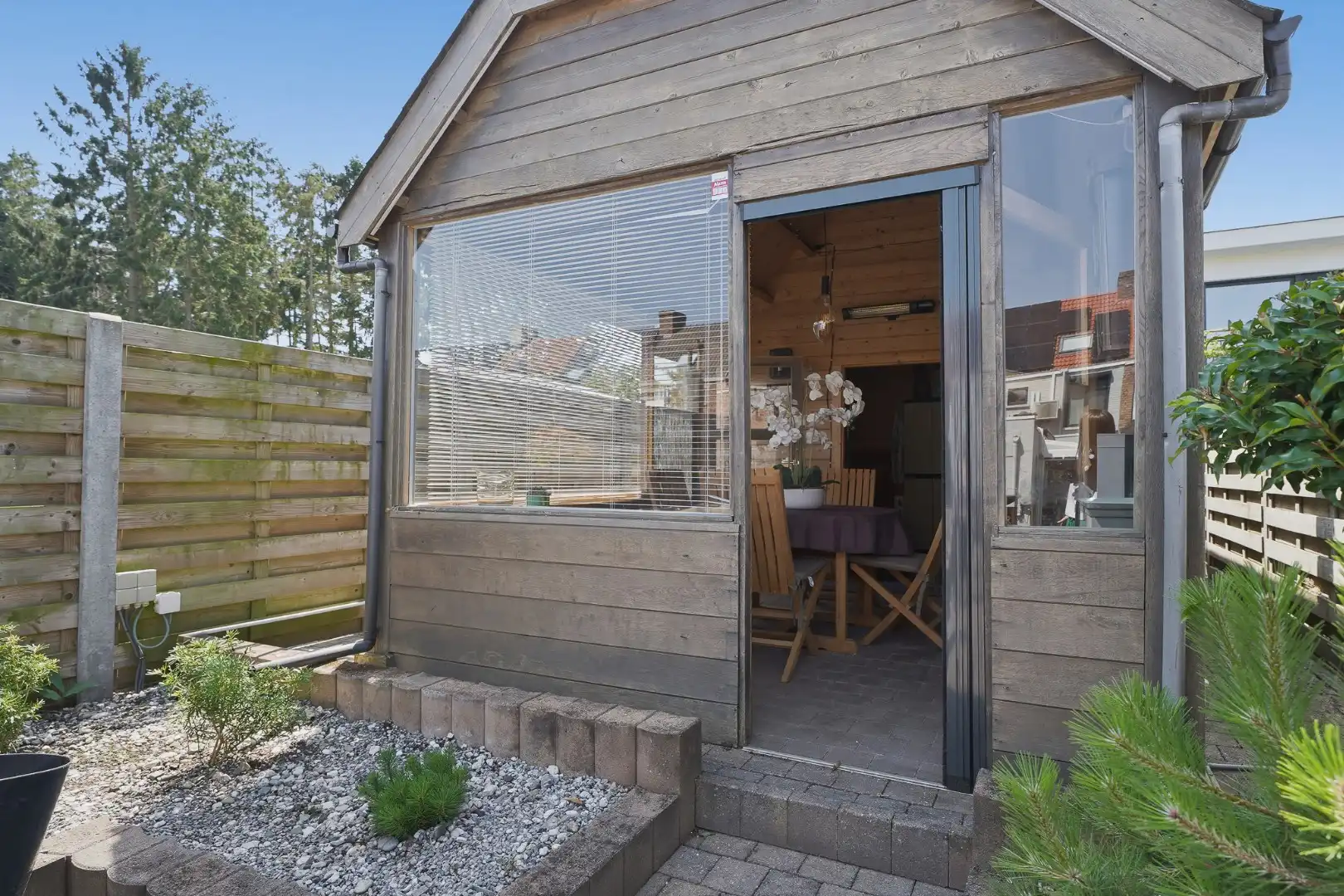 Instapklare energiezuinige woning met 3 slpks en tuin in Sint-Andries foto 12