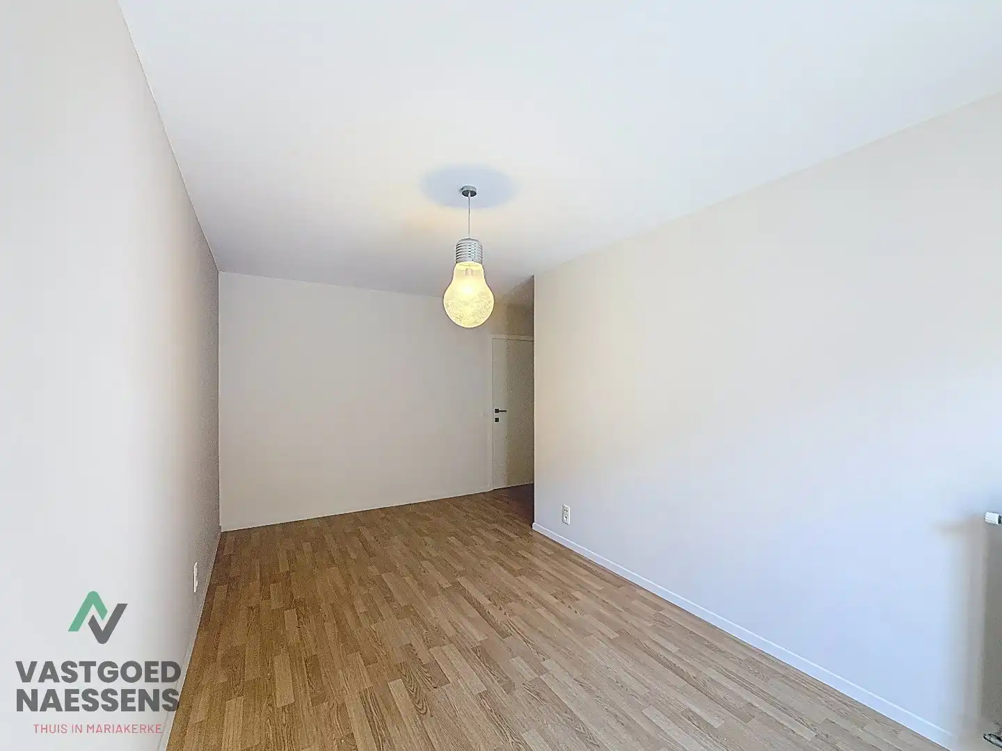 1 SLPK APP MET 2 TERRASSEN VLAKBIJ ZEEDIJK foto 12