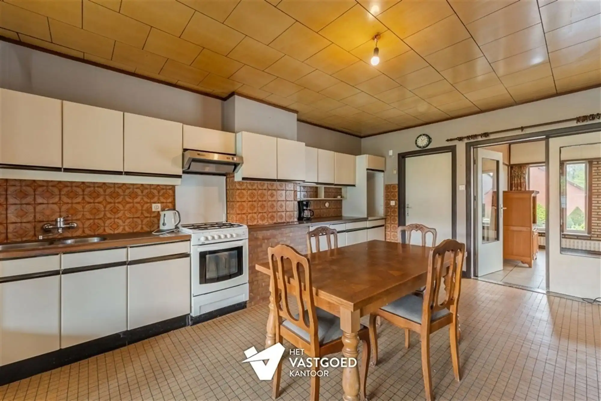 TE RENOVEREN WONING MET 3 SLAAPKAMERS OP RUSTIGE DOCH CENTRALE LIGGING IN LUMMEN (MELDERT) foto 7