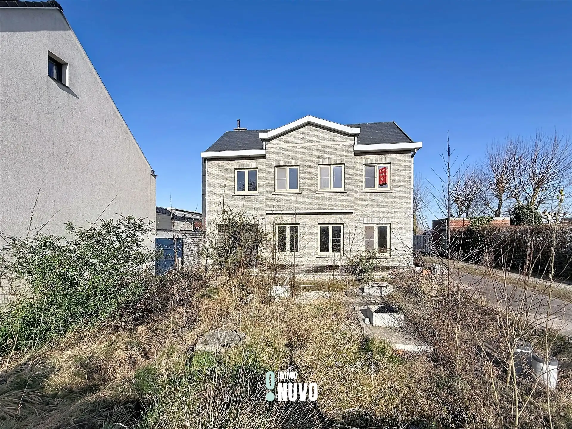 Ruime woning met 4 slpks, kantoor en grote tuin foto 28