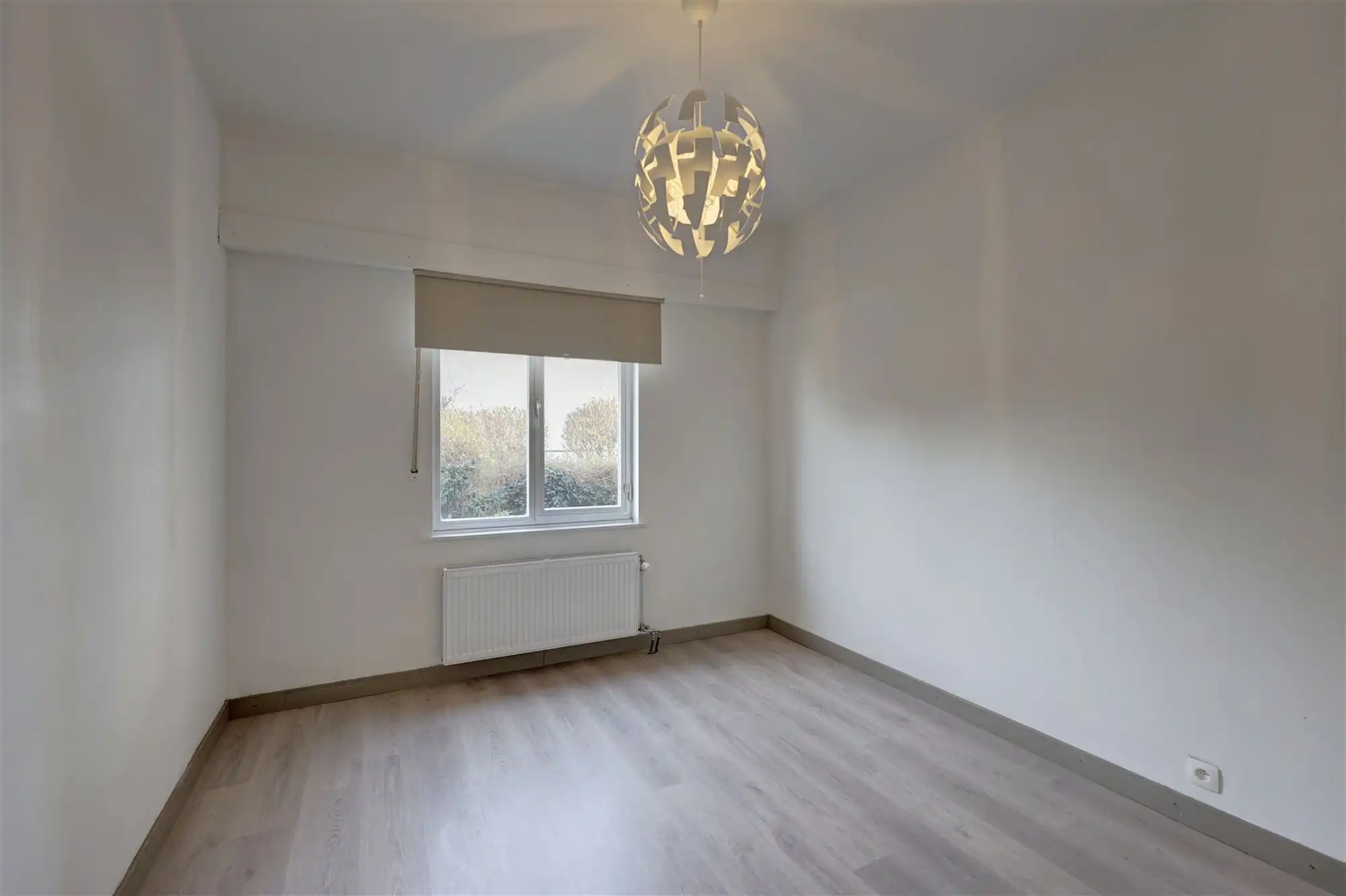 Gelijkvloers appartement met 4 slaapkamers en tuin in centrum Wilrijk foto 6