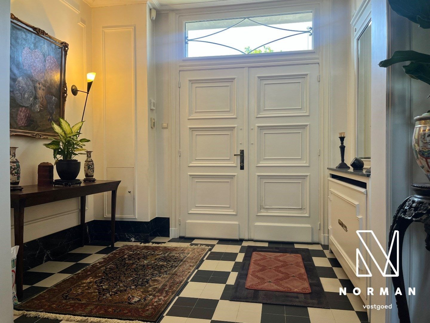 Zeer statige woning te koop in Harelbeke! foto 2