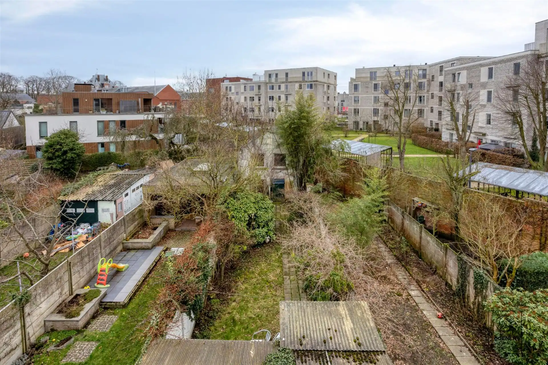 Riante woning, momenteel ingericht als 3 appartementen! foto 21