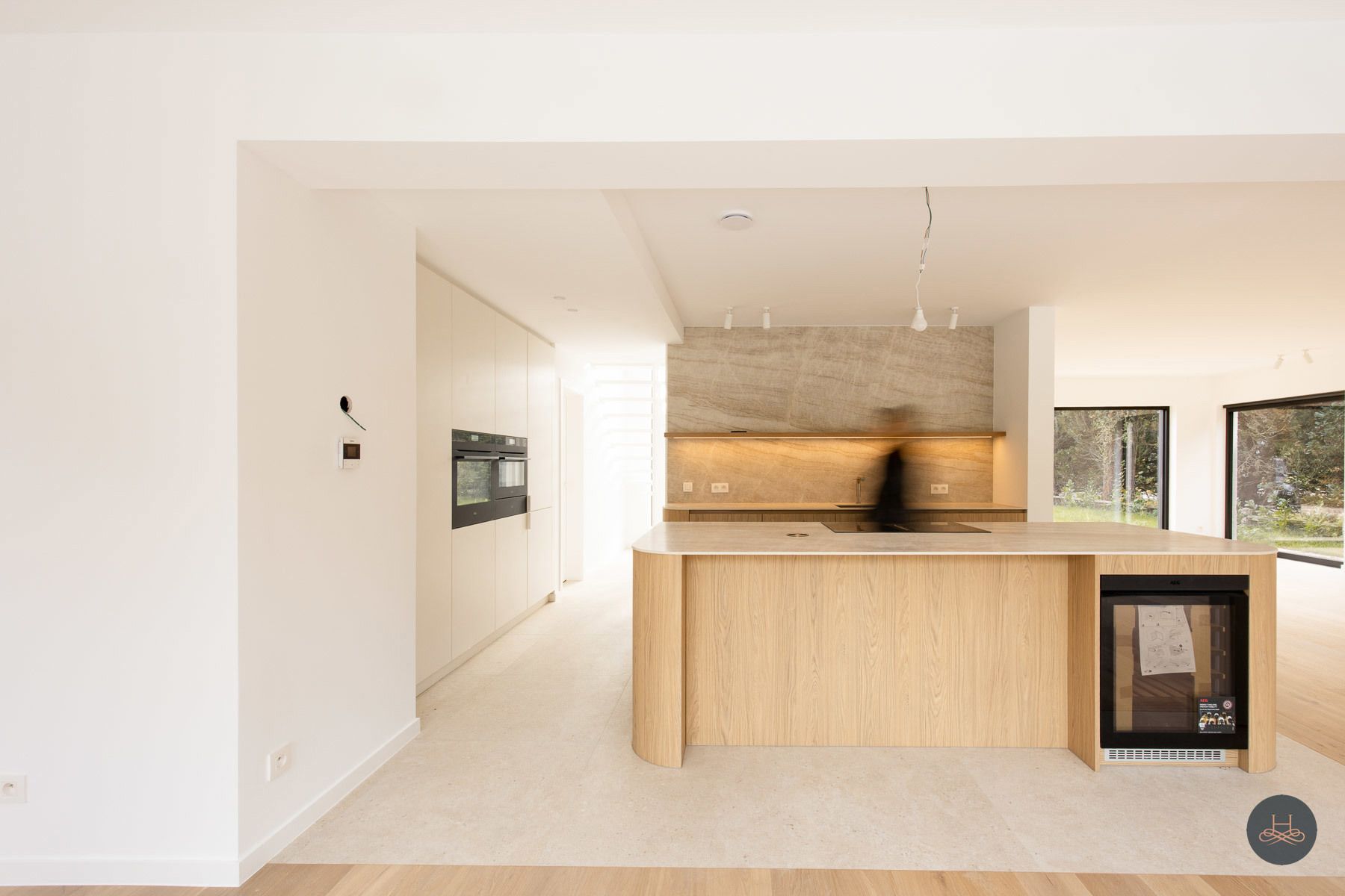 Prachtige villa omgeven door groen foto 6