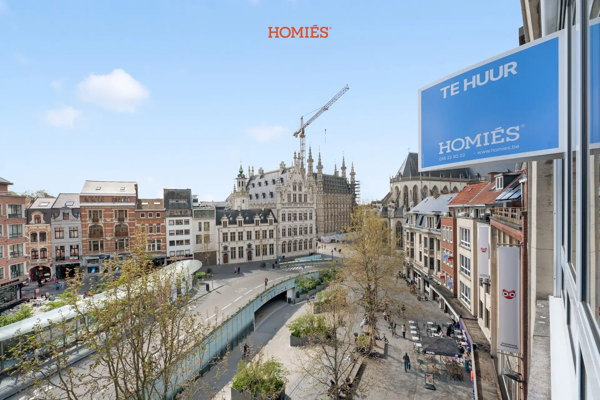 Instapklaar 2-slaapkamerappartement met uniek uitzicht foto 18