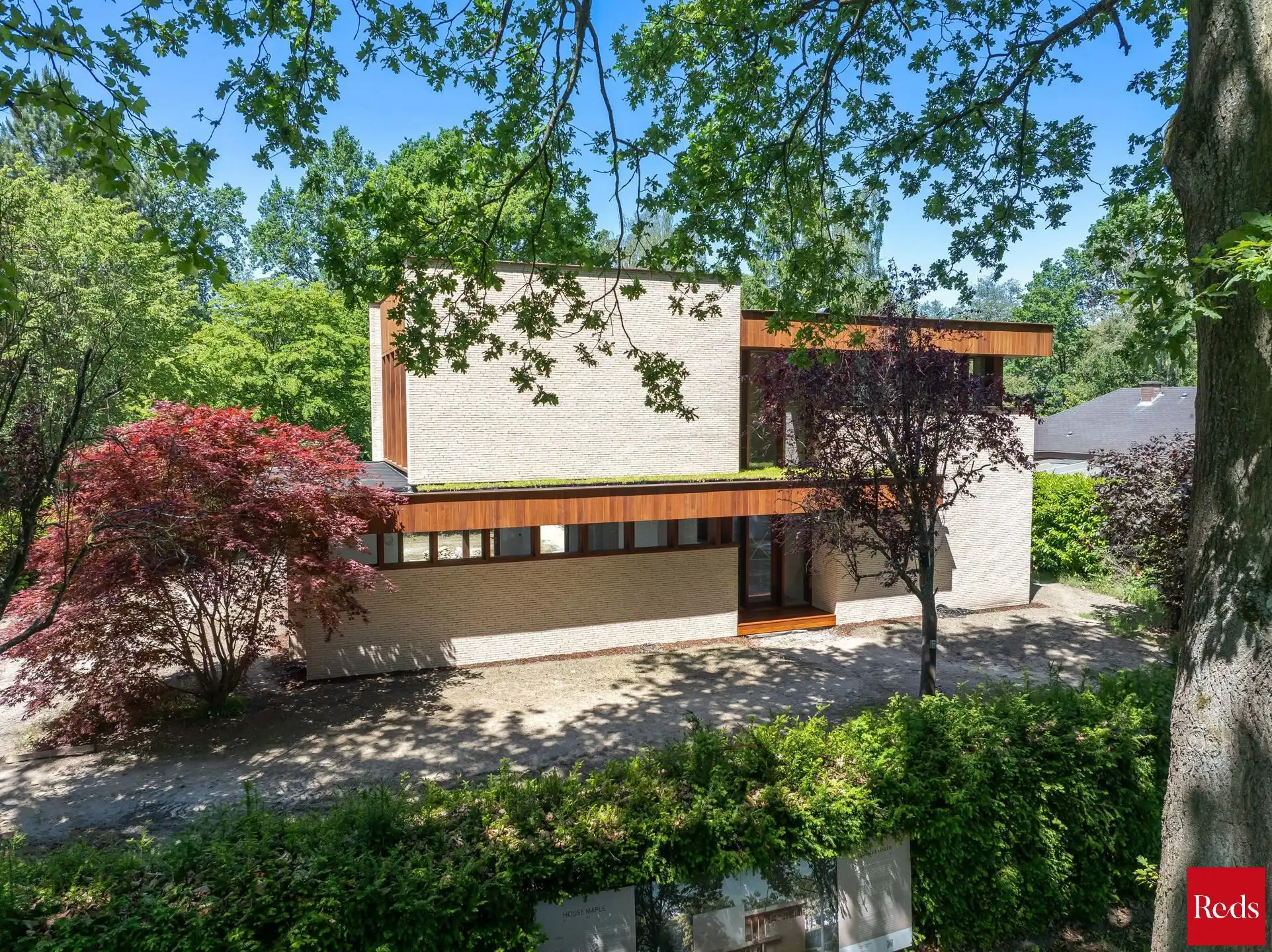House Maple: architecturale parel in Koningshof foto 3