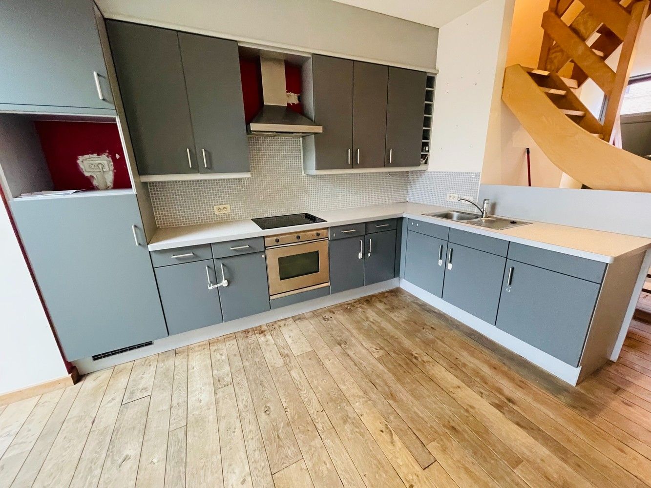 Assebroek, leuk ENERGIEZUINIG gezellig  instapklaar woonhuis met 3 SLAAPKAMERS en tuintje foto 4