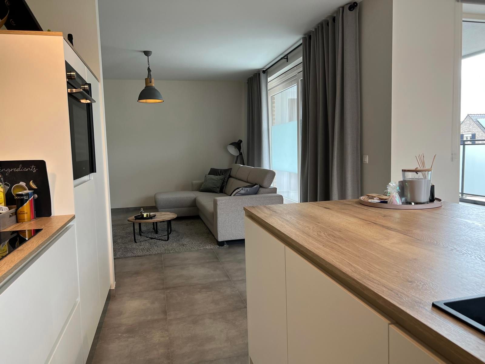 Appartement te huur foto 9