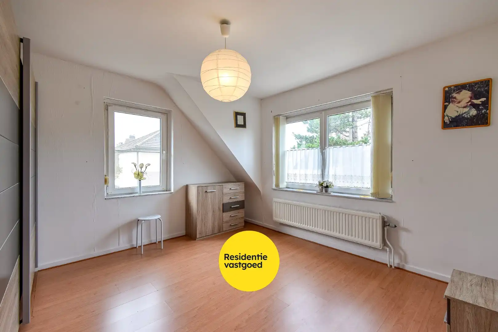 Ruime te renoveren villa op rustige ligging foto 13