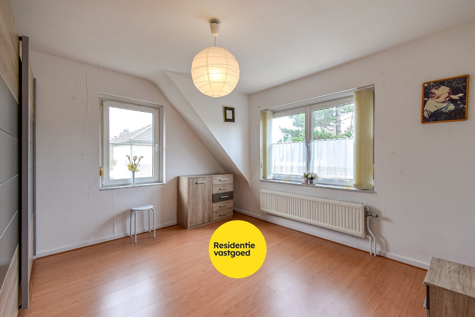 Ruim te renoveren villa op rustige ligging foto 13