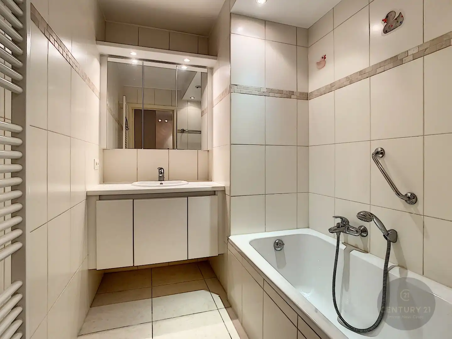 Zeer gezellig appartement op GOEDE locatie te Heist! foto 6