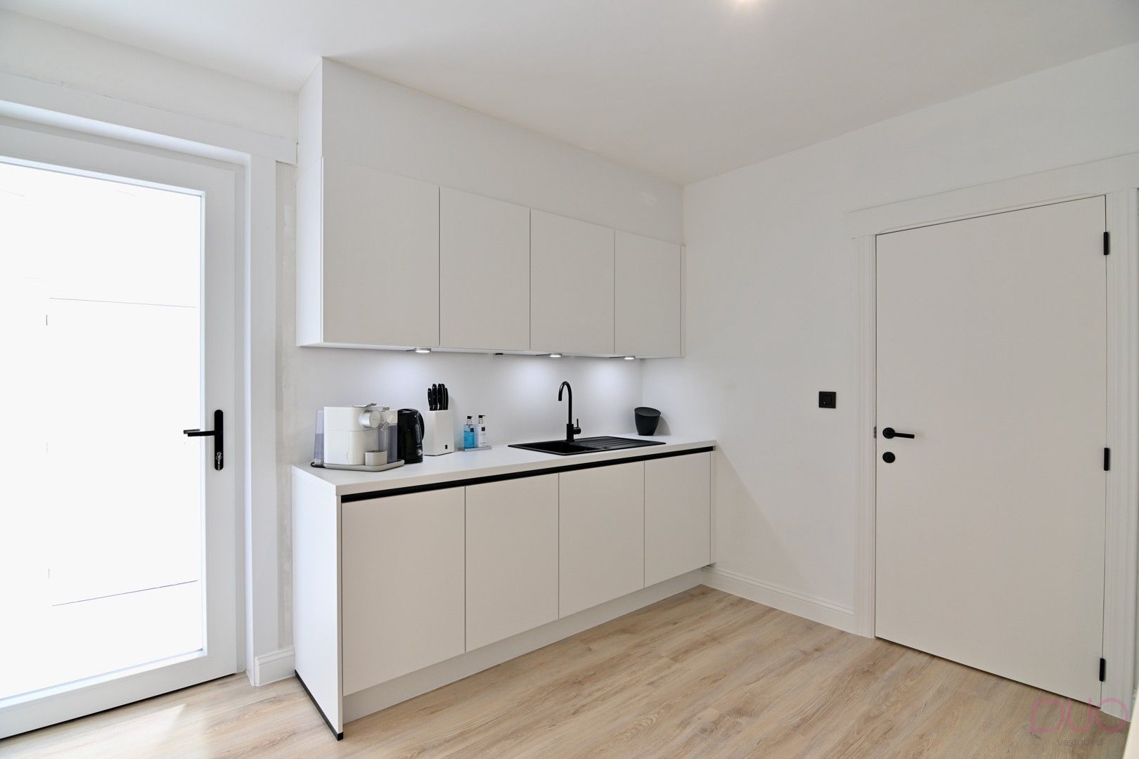 Instapklaar, volledig gerenoveerd appartement in hartje Turnhout foto 15