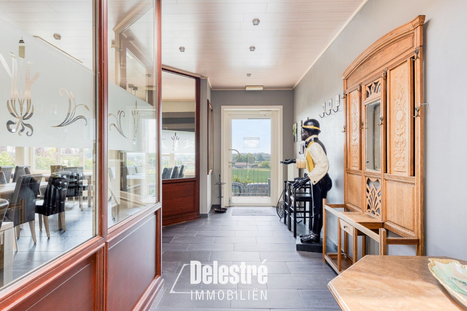 SOLIDE GEBOUW MET UITZONDERLIJKE OPP. 441 M2 foto 20