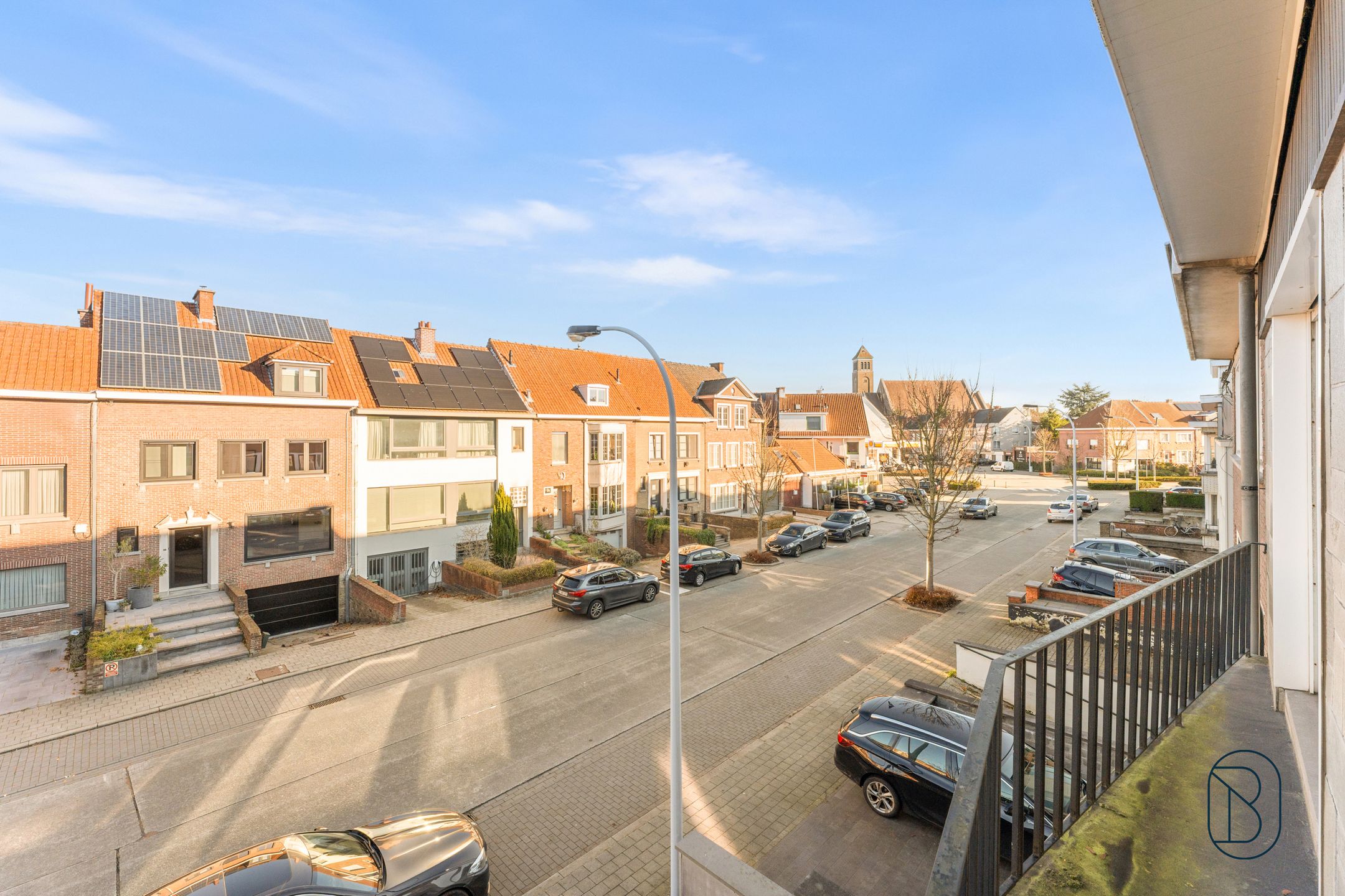 TOPGELEGEN karaktervolle degelijke burgerwoning met tuin.  foto 2