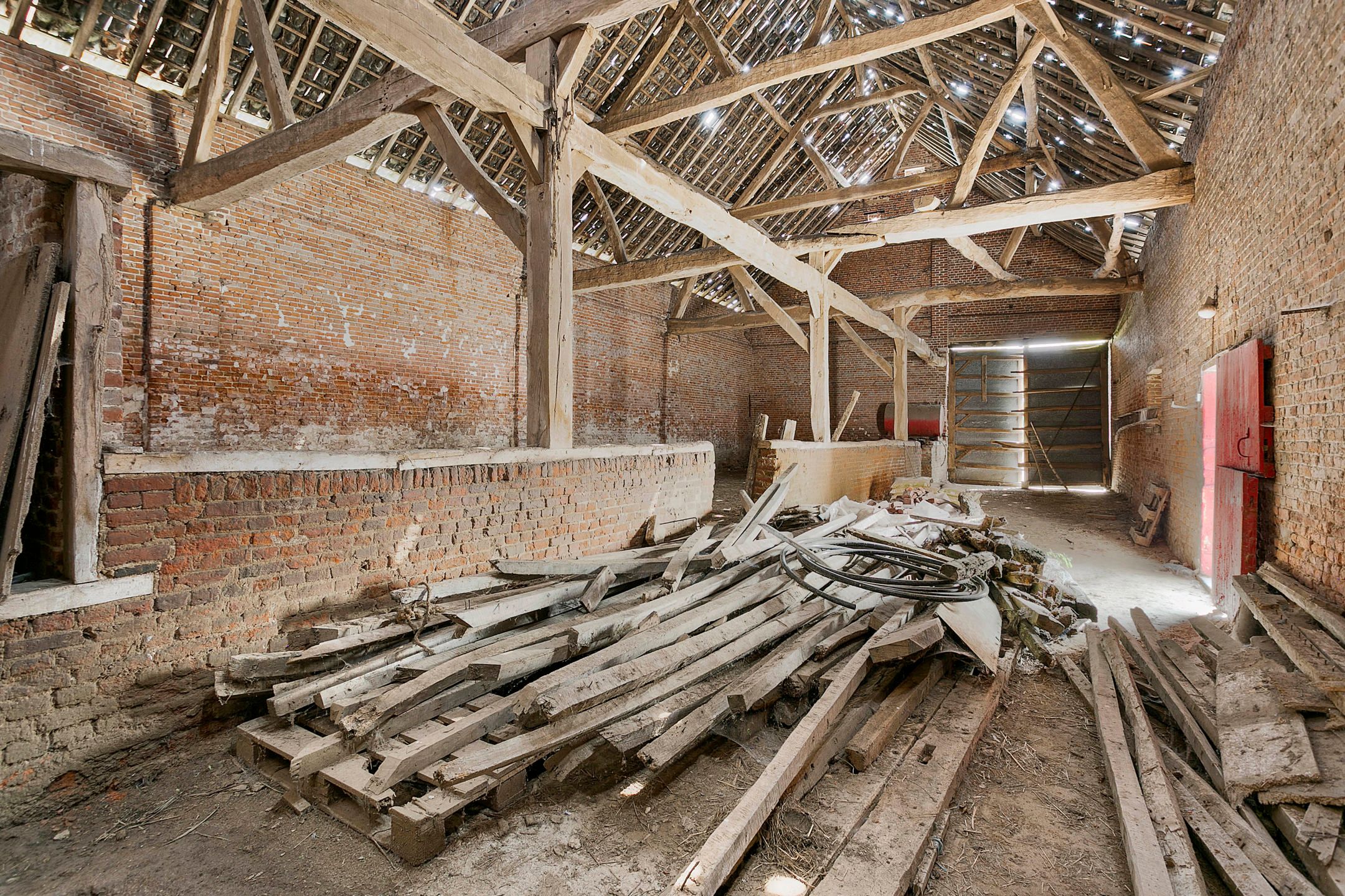 Unieke hoeve op een prachtige locatie in het Pajottenland foto 28